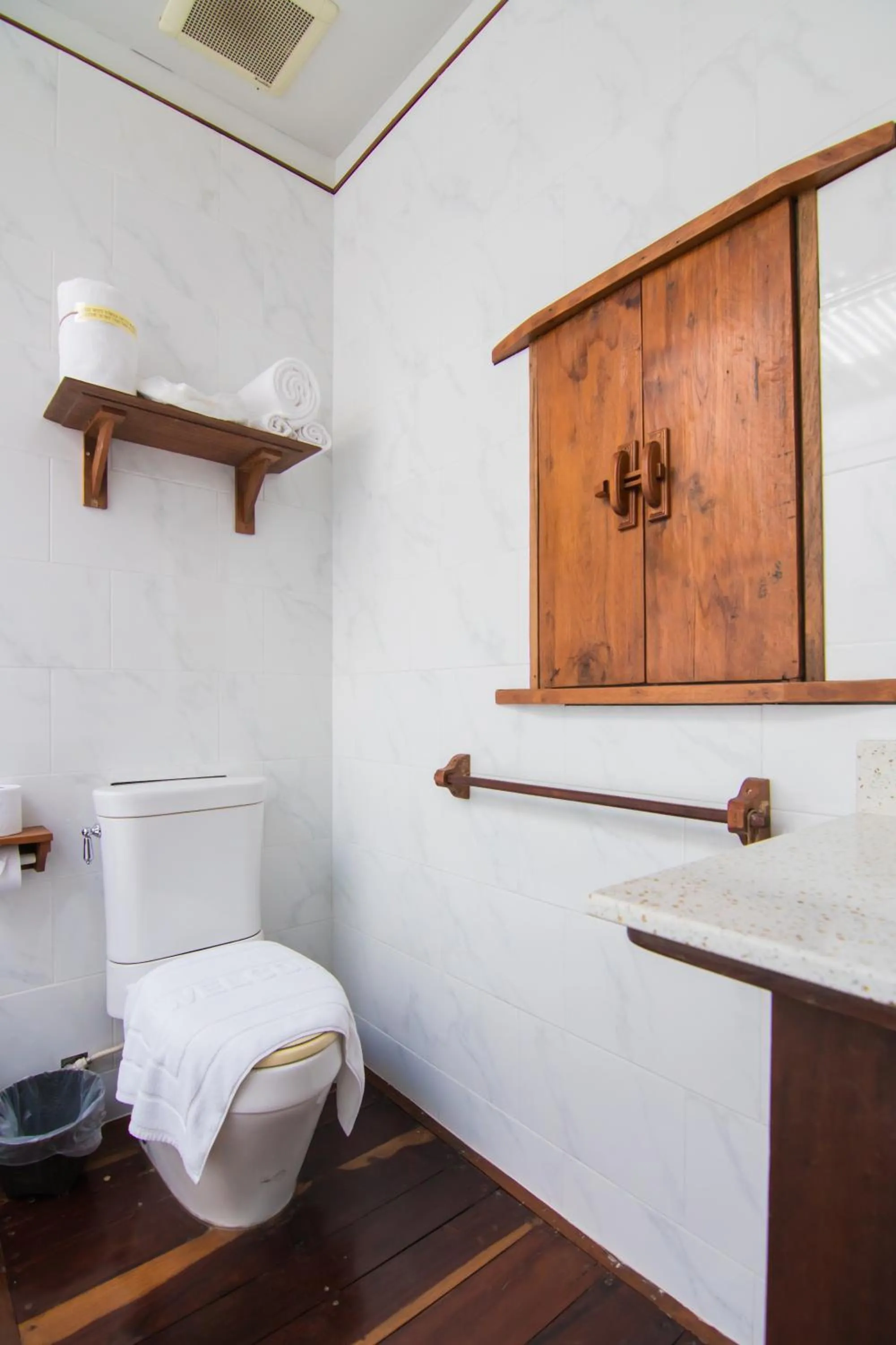 Toilet in Khom Chiang Mai