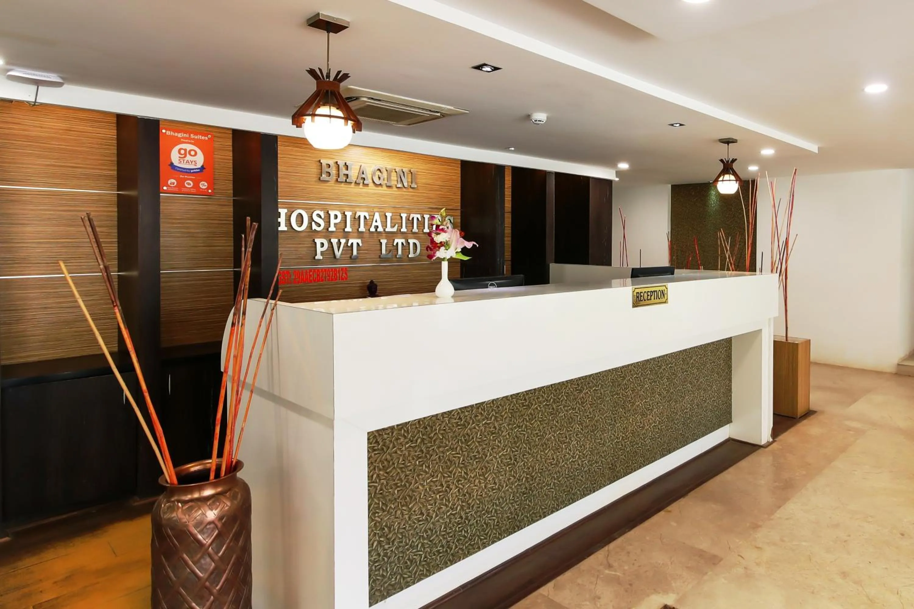 Lobby or reception in Icon Suites by Bhagini