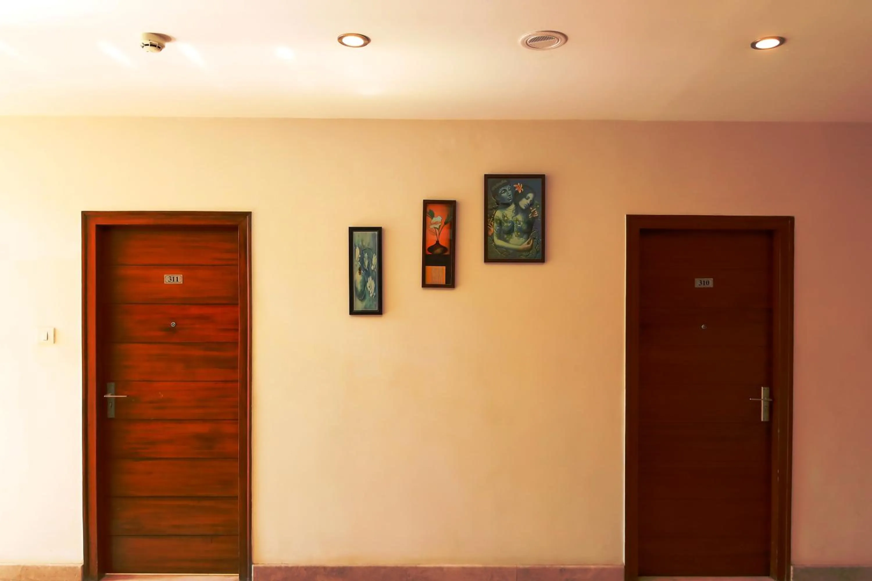 Floor plan in Icon Suites by Bhagini