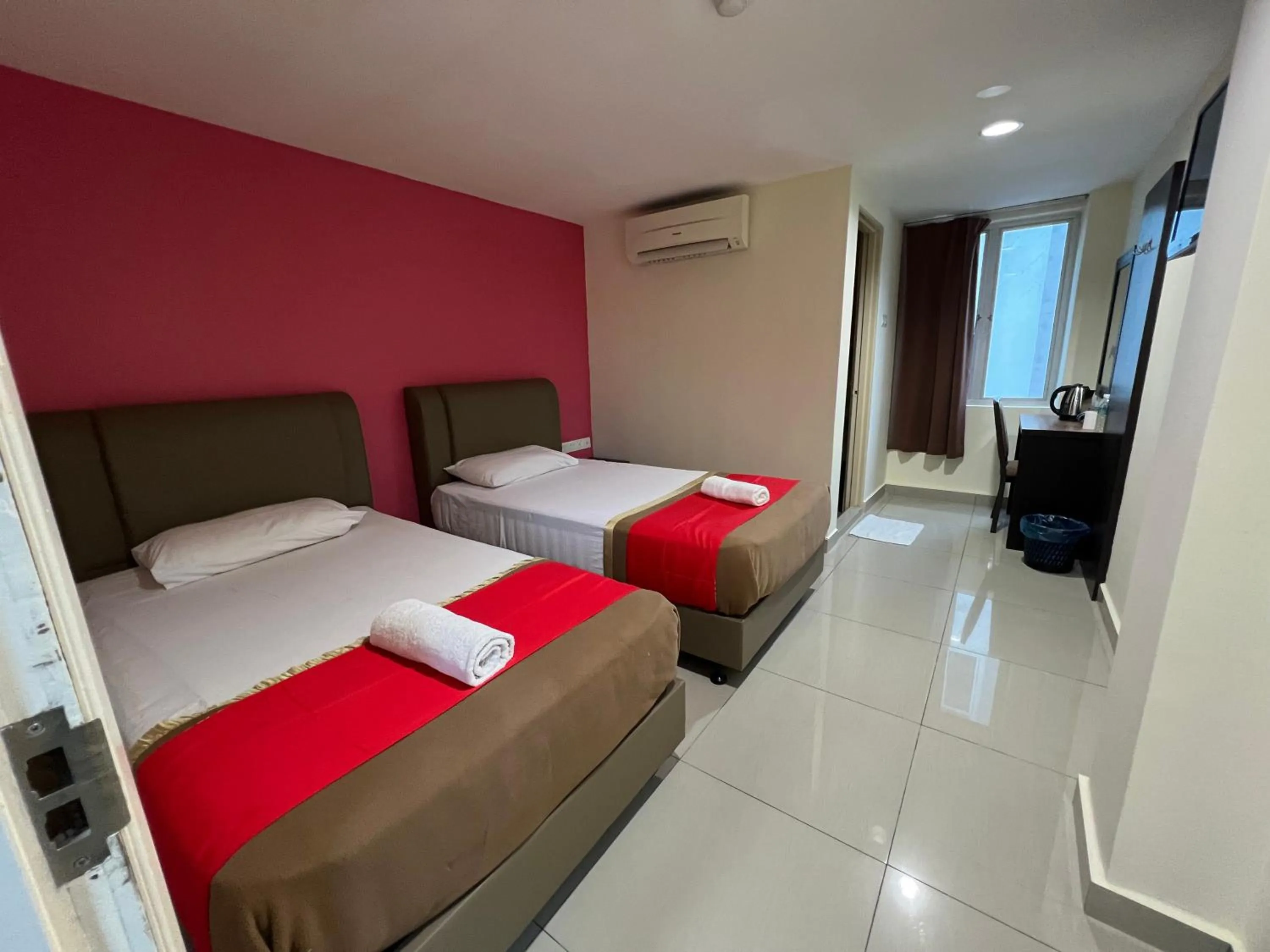 Photo of the whole room, Bed in Hotel Crystal Villa