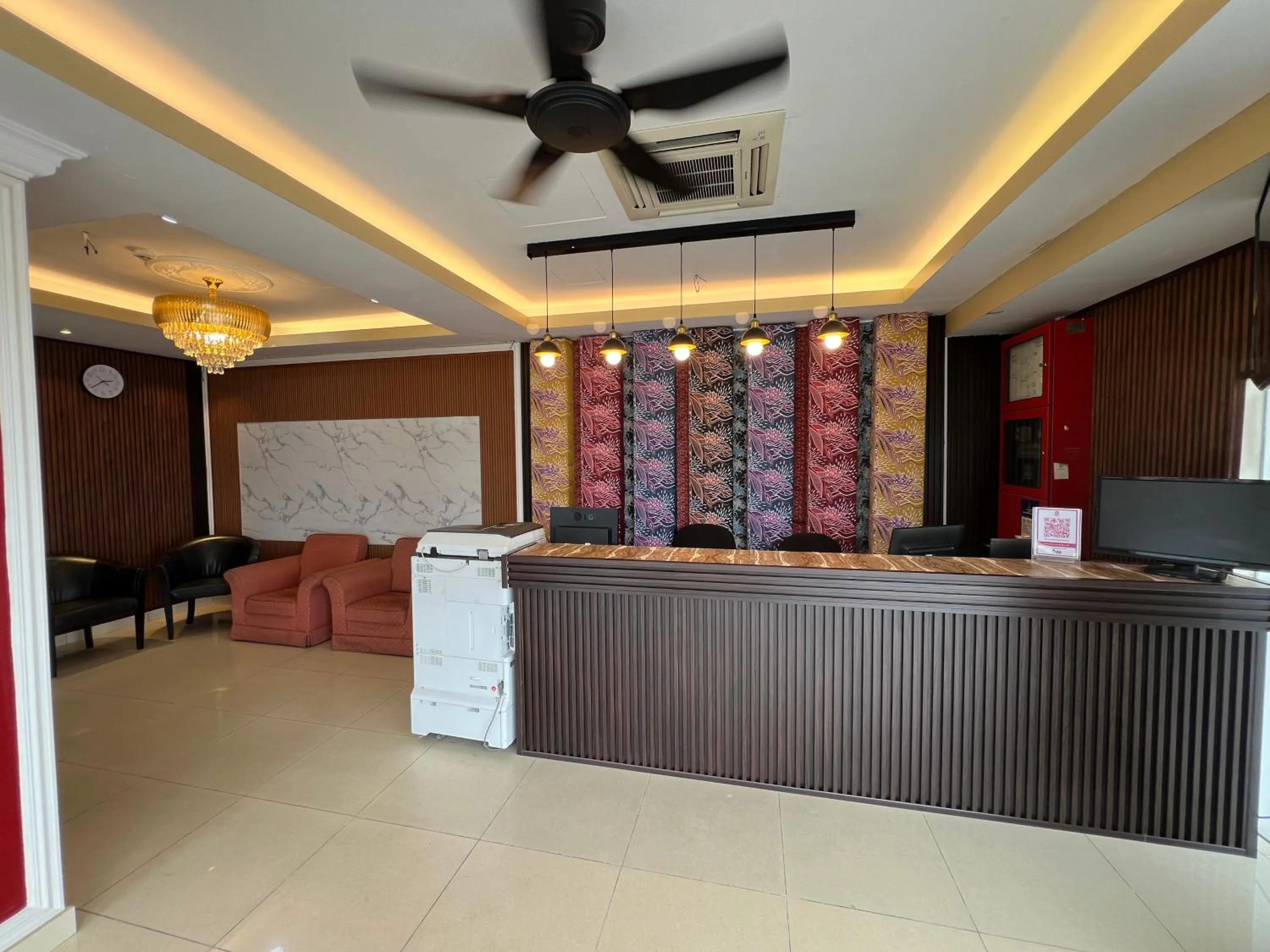 Lobby or reception in Hotel Crystal Villa