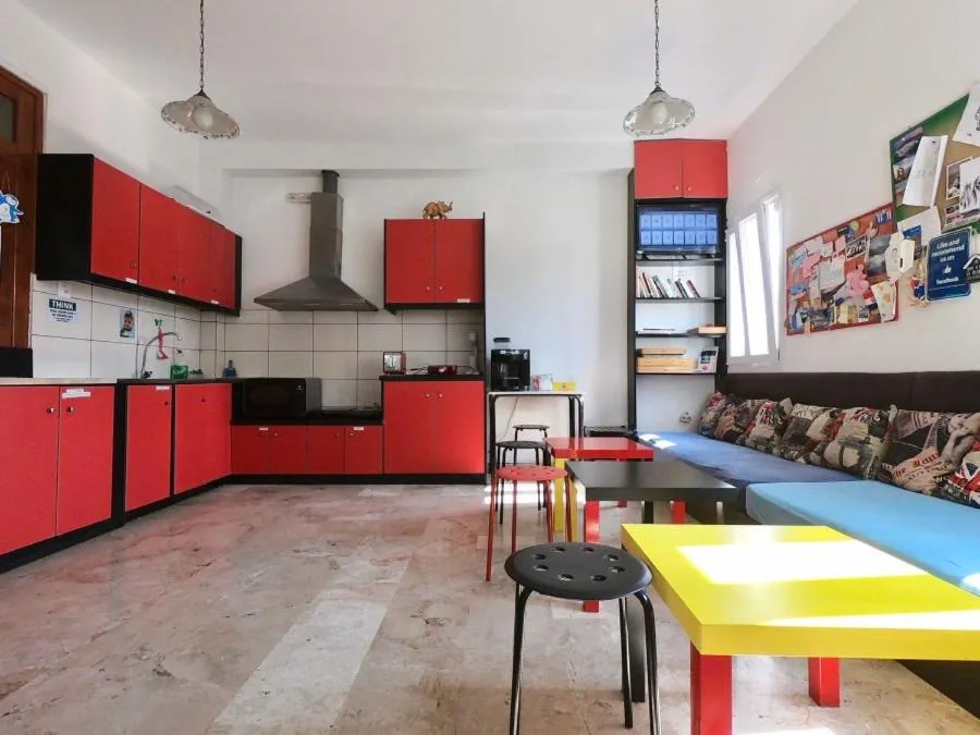 Fira Backpackers Place