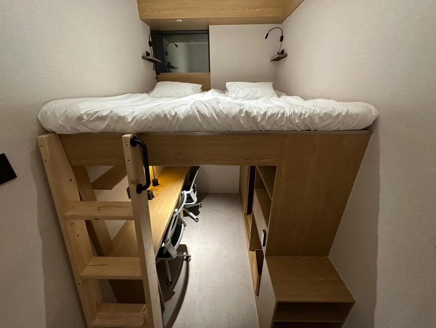 Bed in Nomad Live Hostel