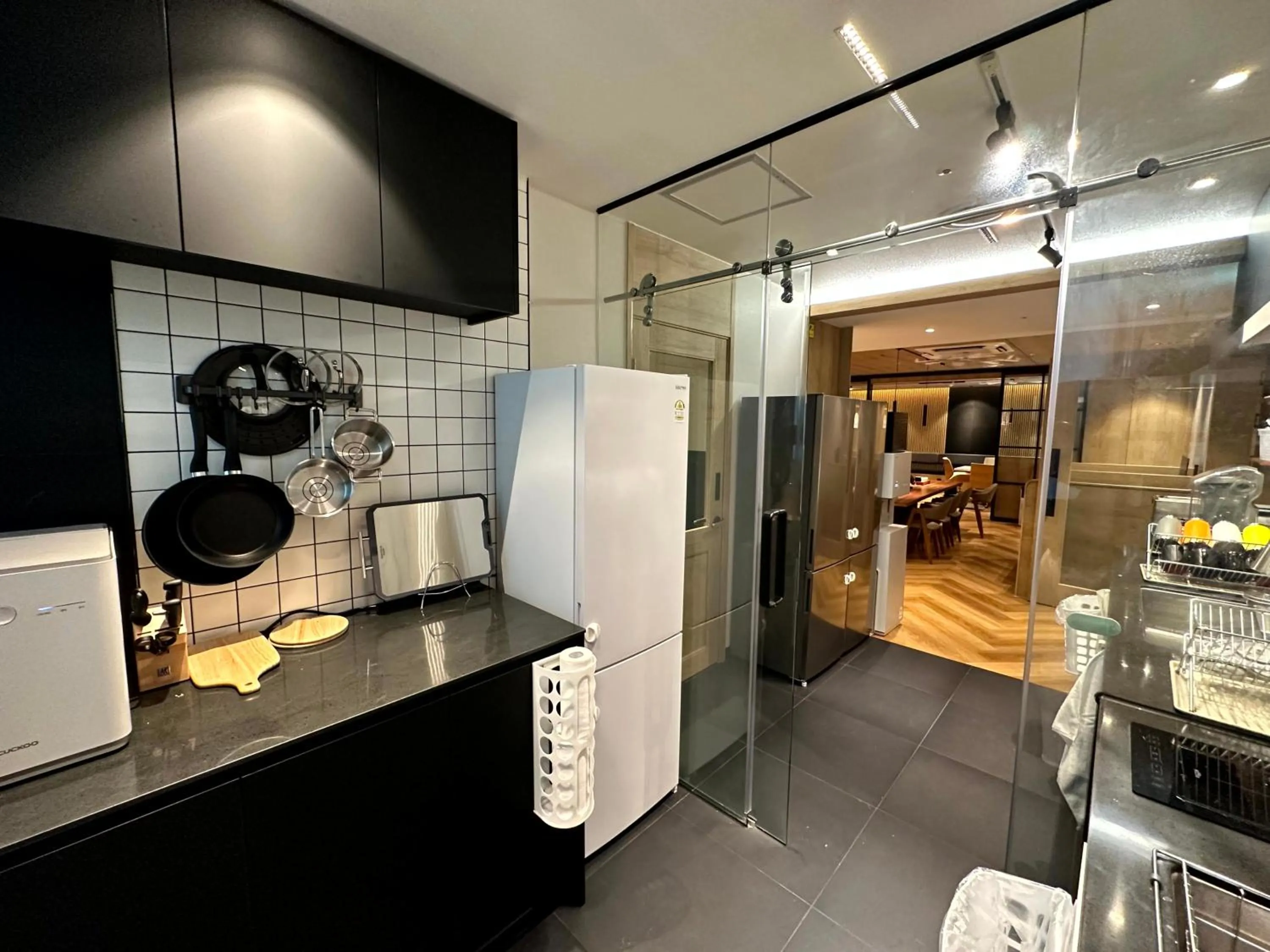 Communal kitchen in Nomad Live Hostel