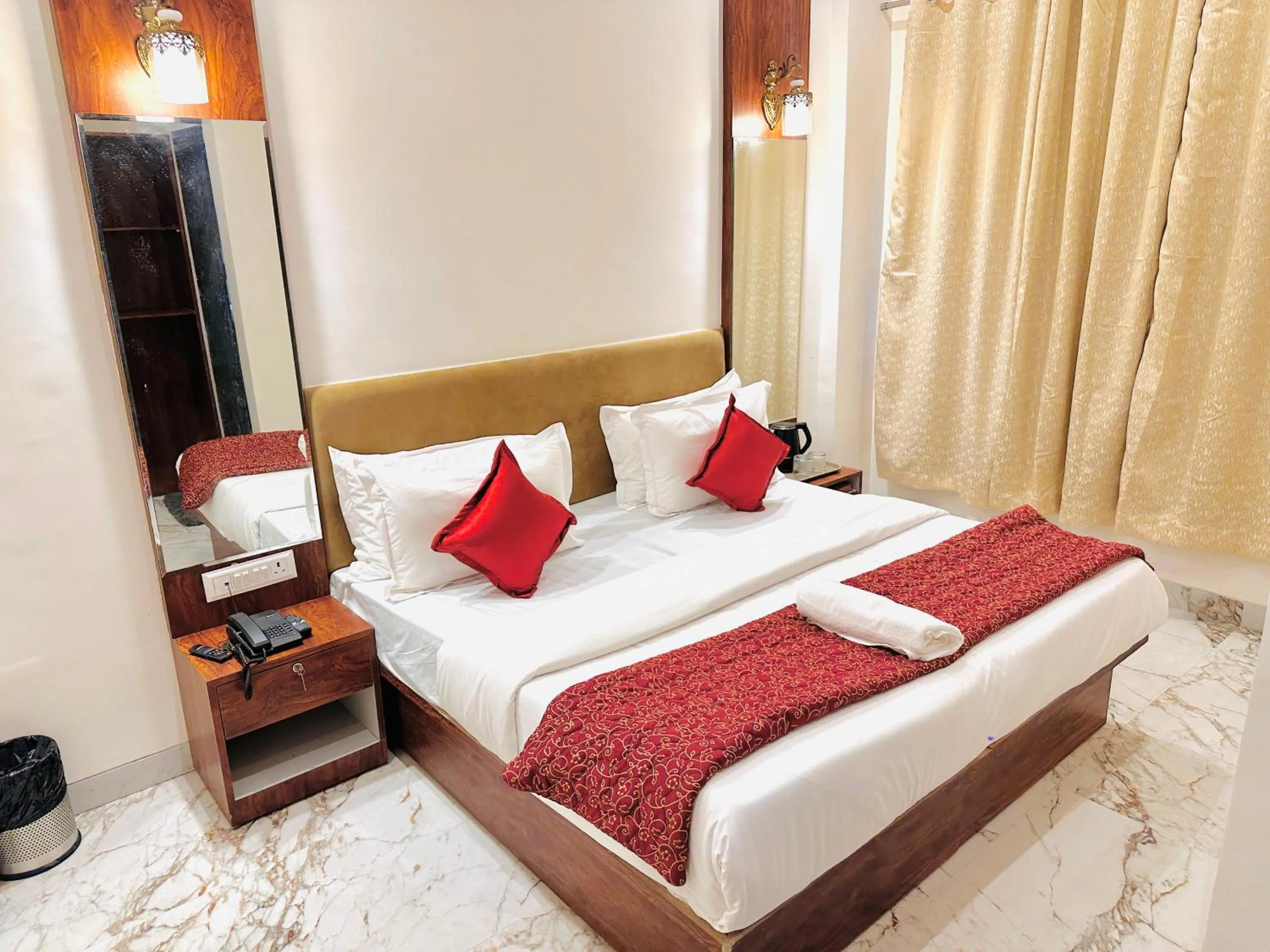 Bedroom, Bed in Hotel The Ceremony