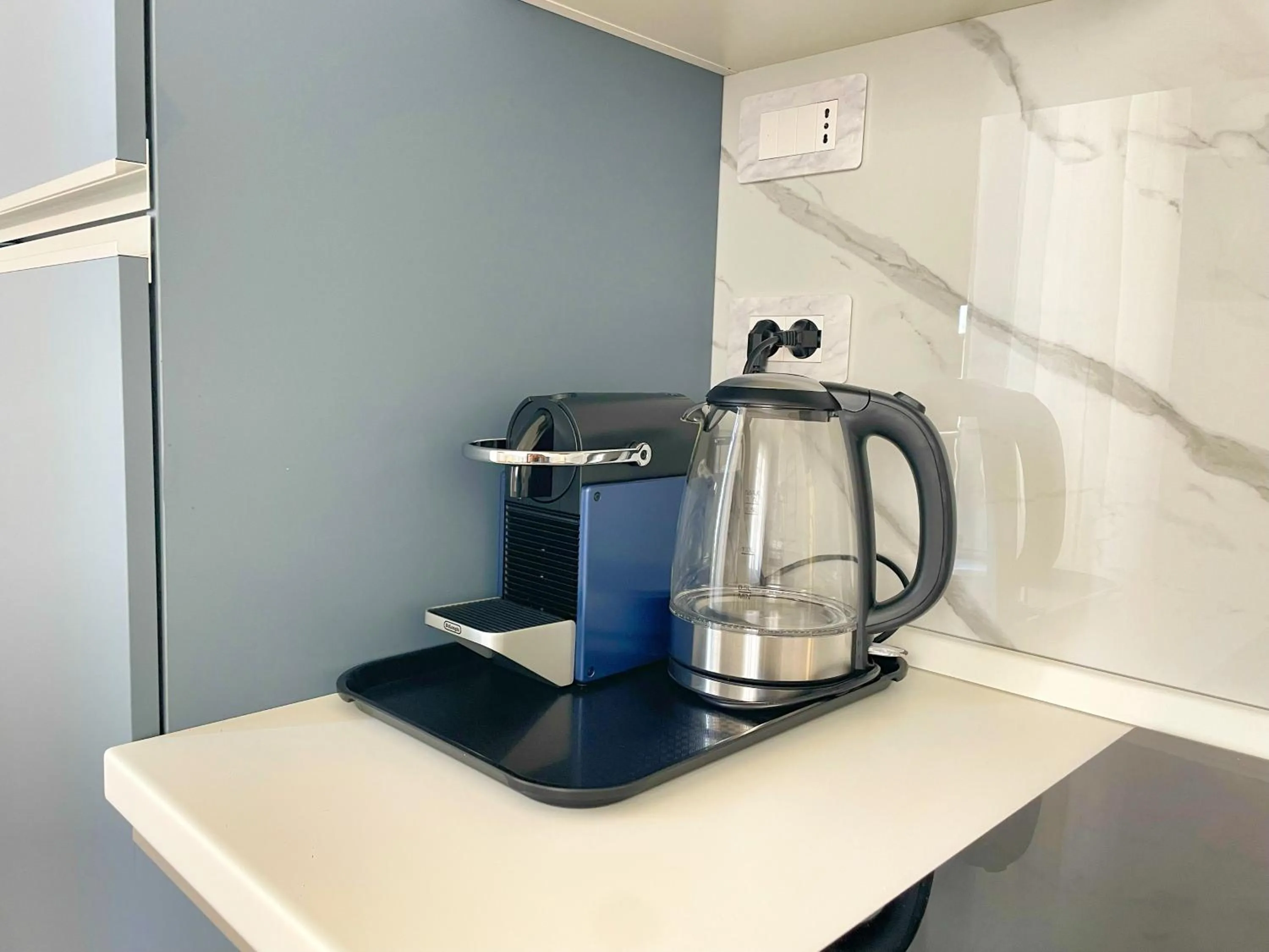 Coffee/tea facilities in Color Houses Pescara Centro