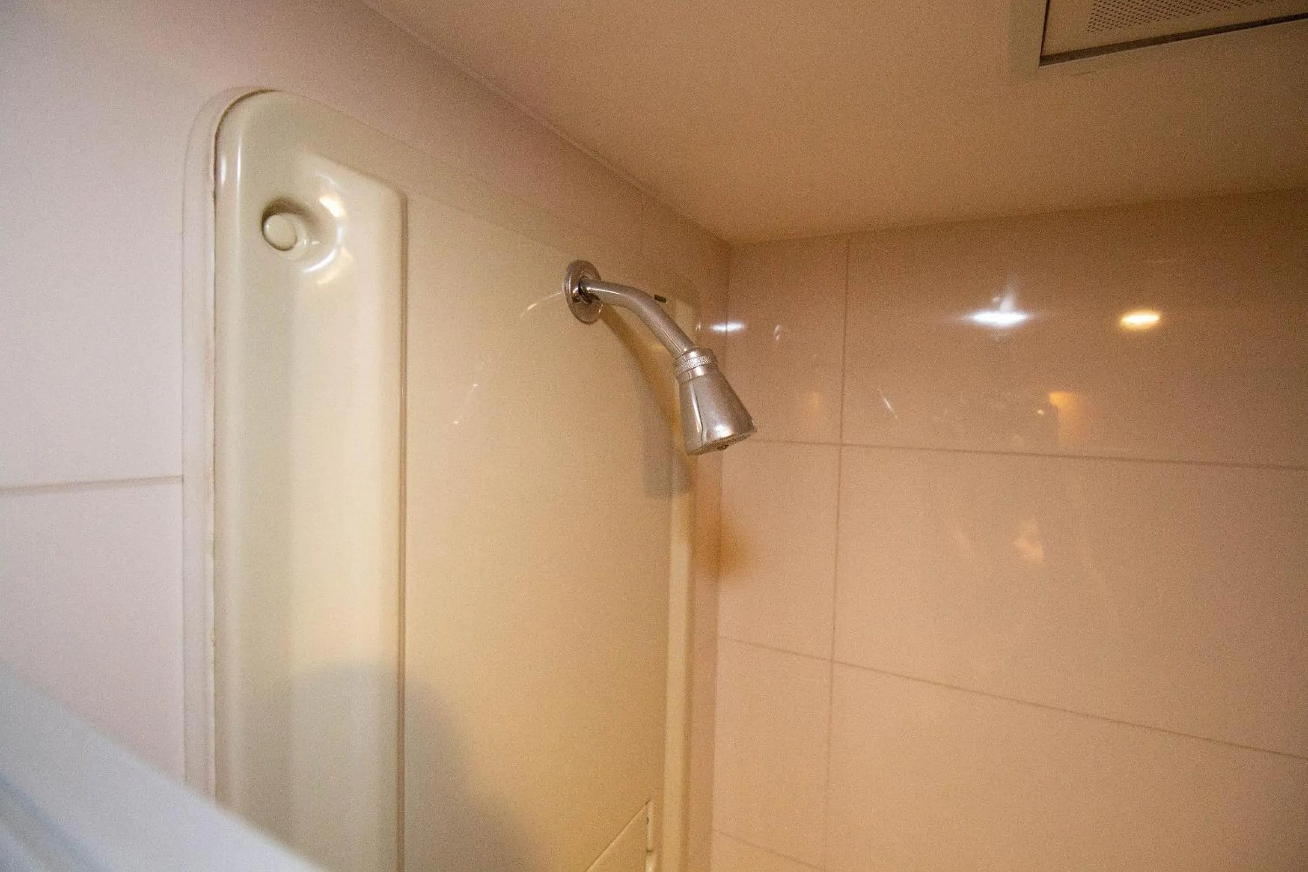 Toilet in OZPED Flats Particulares Edifício Alvorada