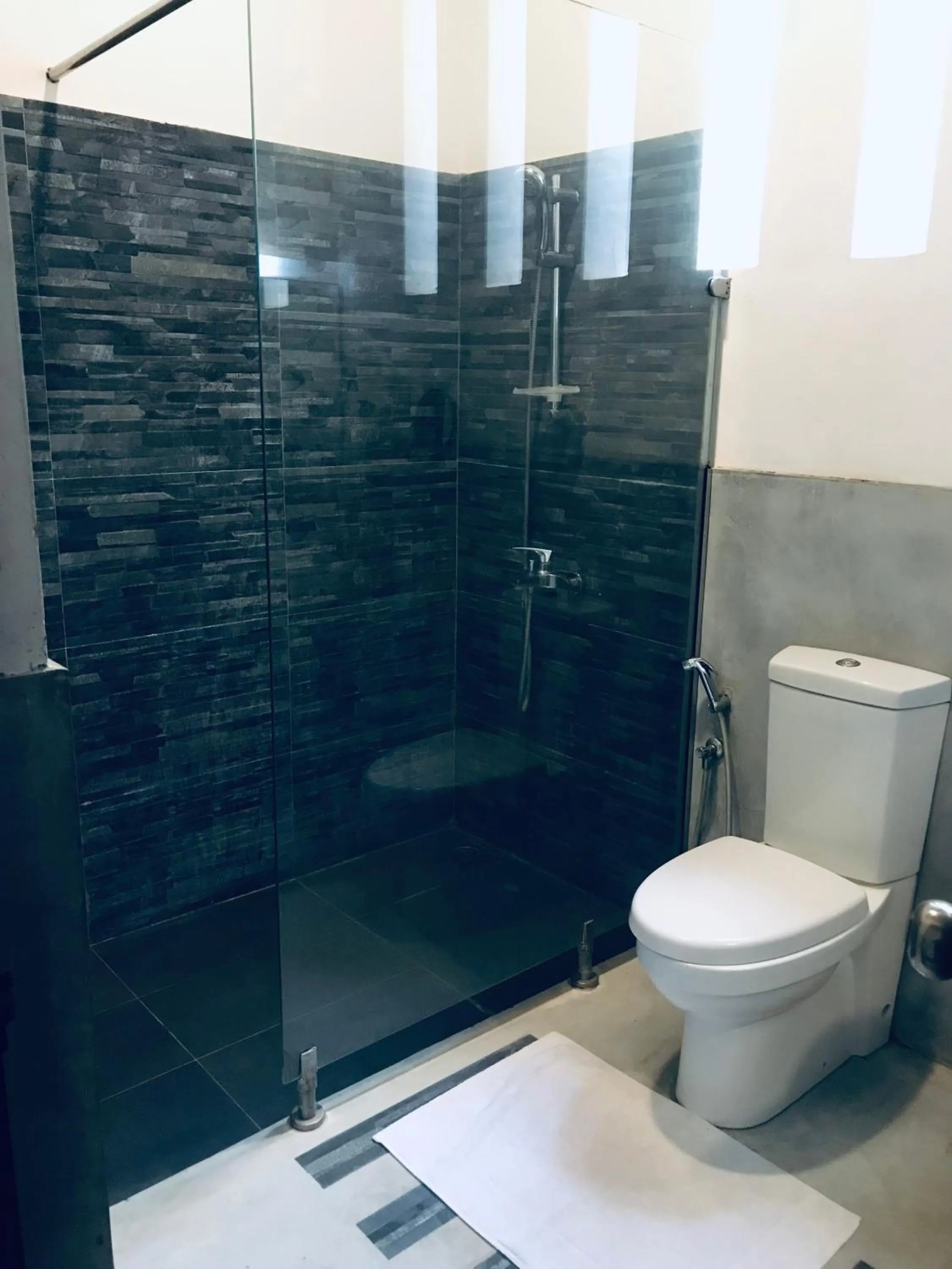 Toilet in Vallee 69 Eco Villa-Tissa,Yala