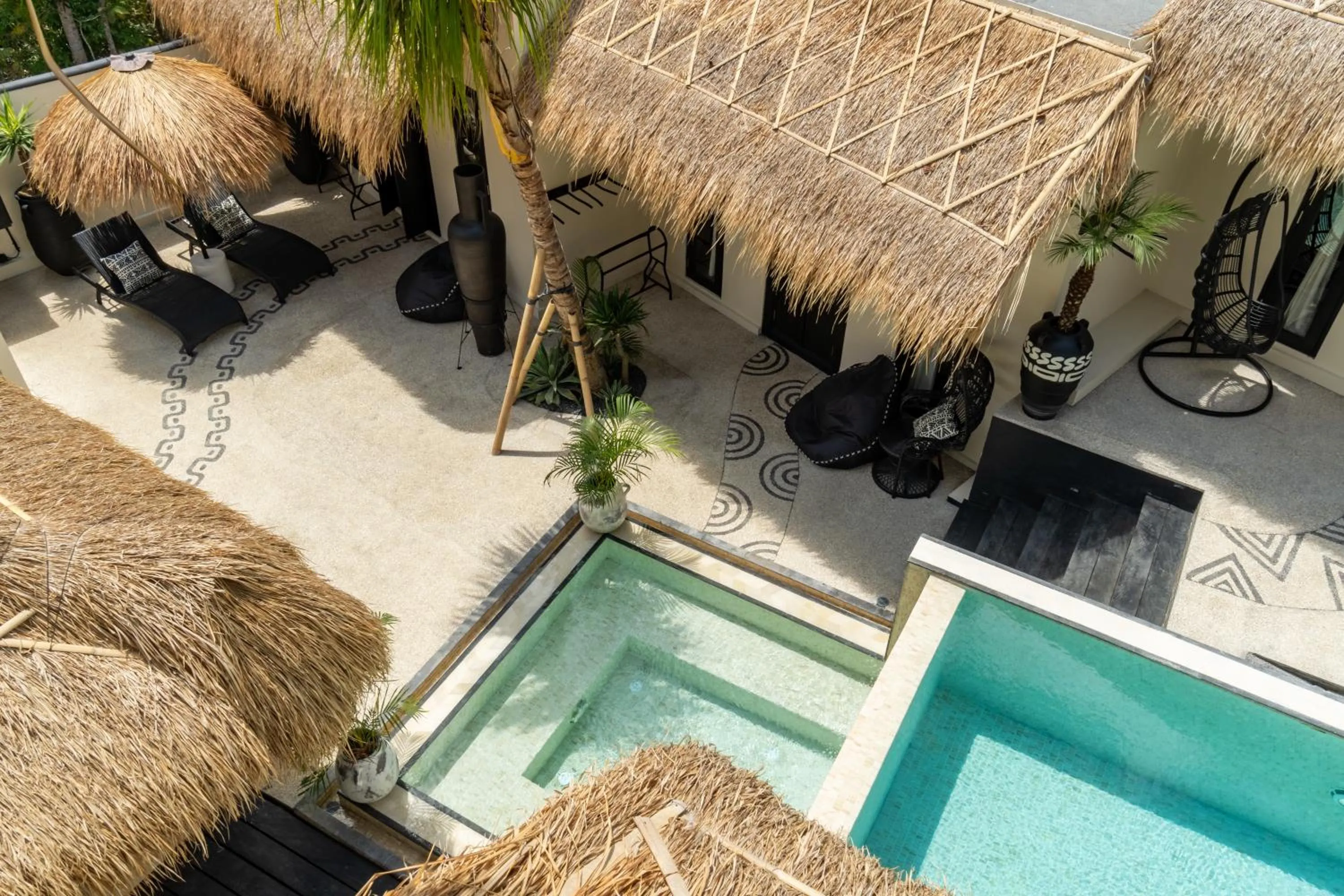 Pool view in Dara Boutique Hotel