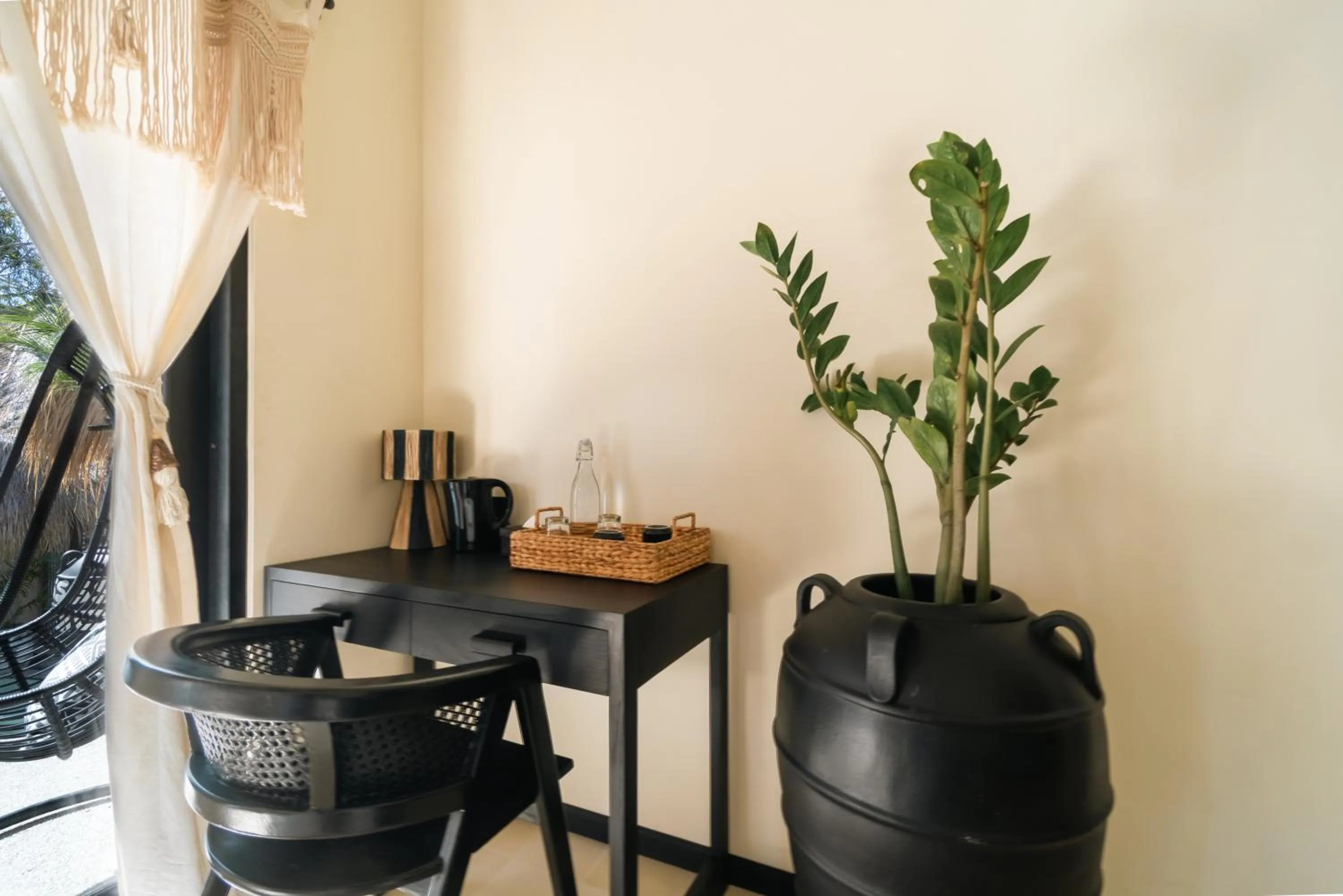 Coffee/tea facilities in Dara Boutique Hotel