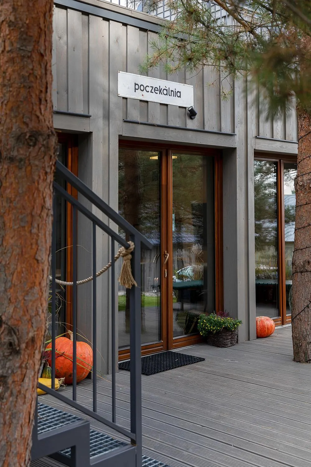 Property building in Sirvis Apartamenty