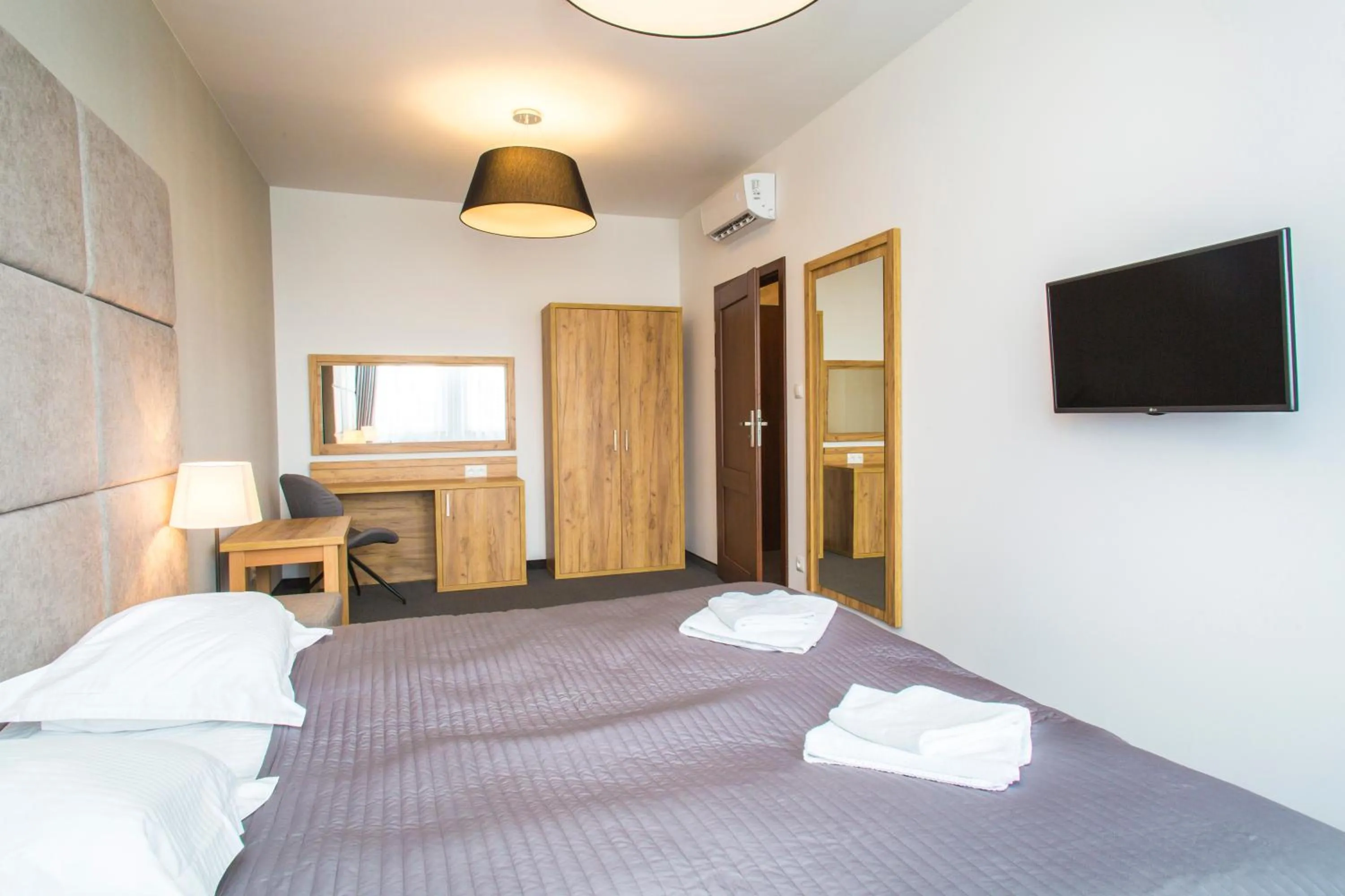 Bed in Hotel nad Rabą - Bochnia