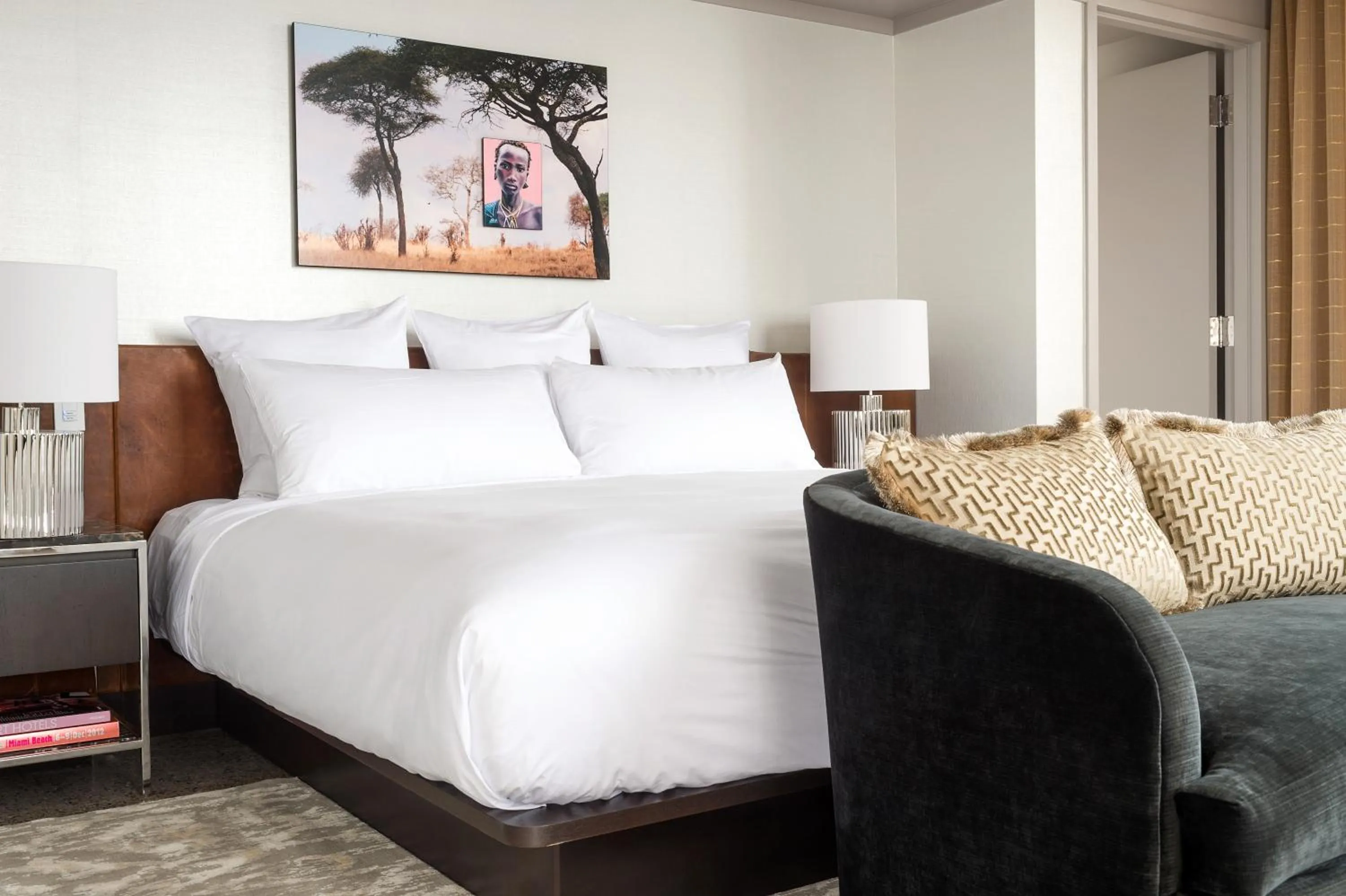 Bedroom, Bed in 21c Museum Hotel Durham