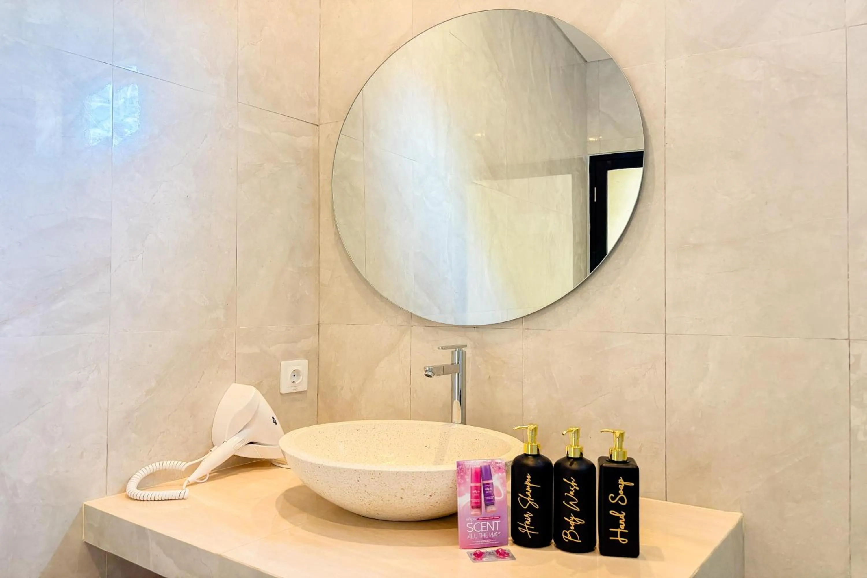 Bathroom in Villa Andra Canggu