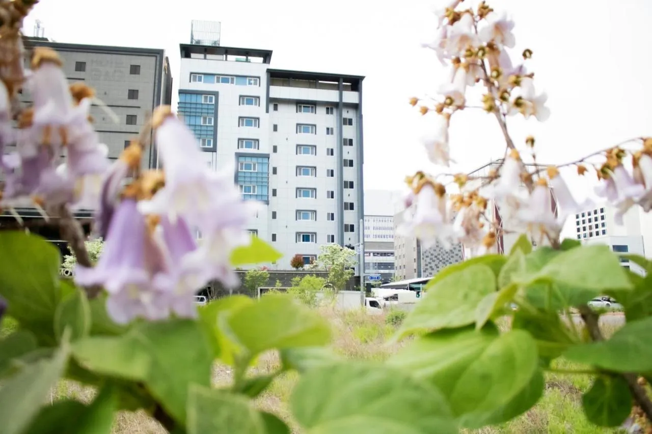 Property building in Jade hotel