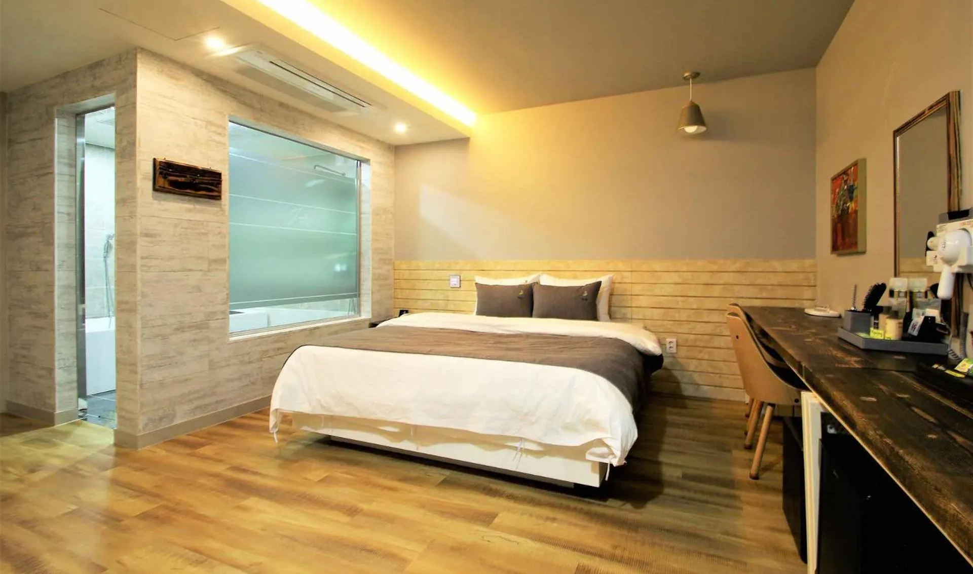 TV and multimedia, Bed in Jade hotel