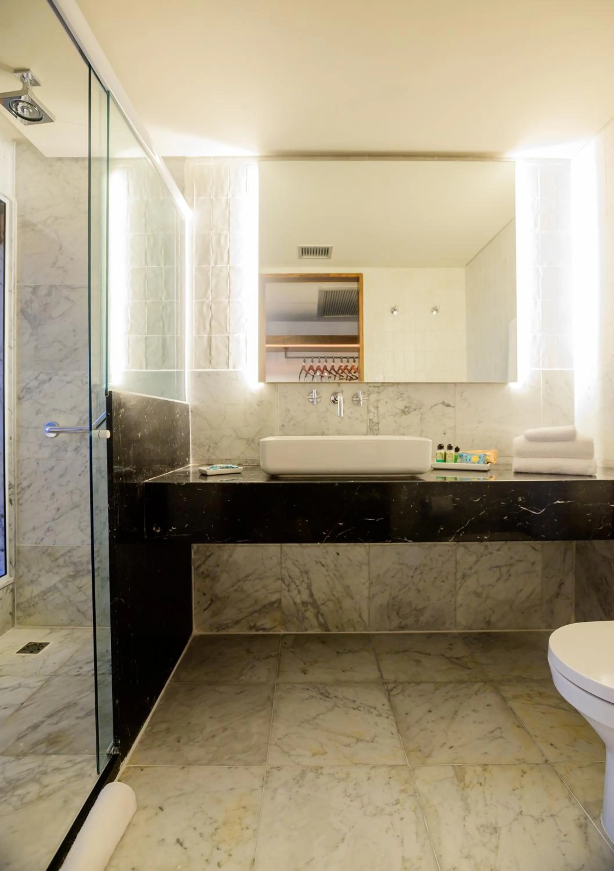 Bathroom in Hotel Luzeiros Fortaleza