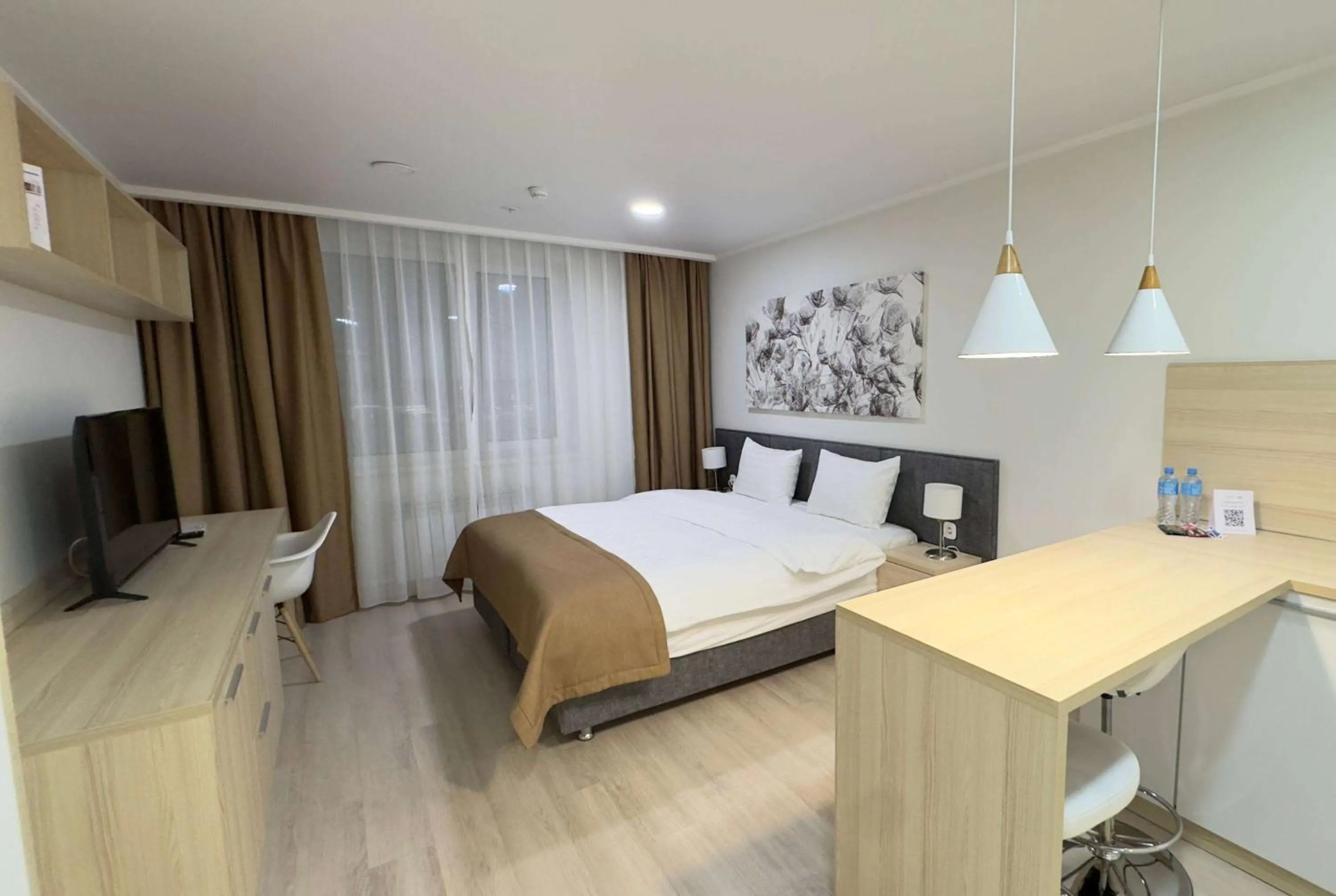 Photo of the whole room, Bed in TOR'RE Astana, Trademark Collection by Wyndham