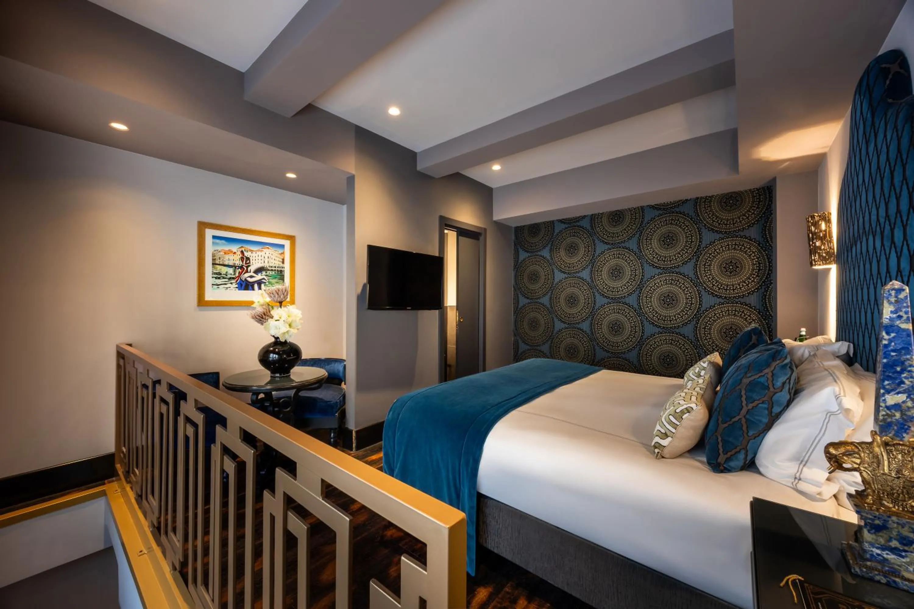 Bed in HT6 Hotel Roma