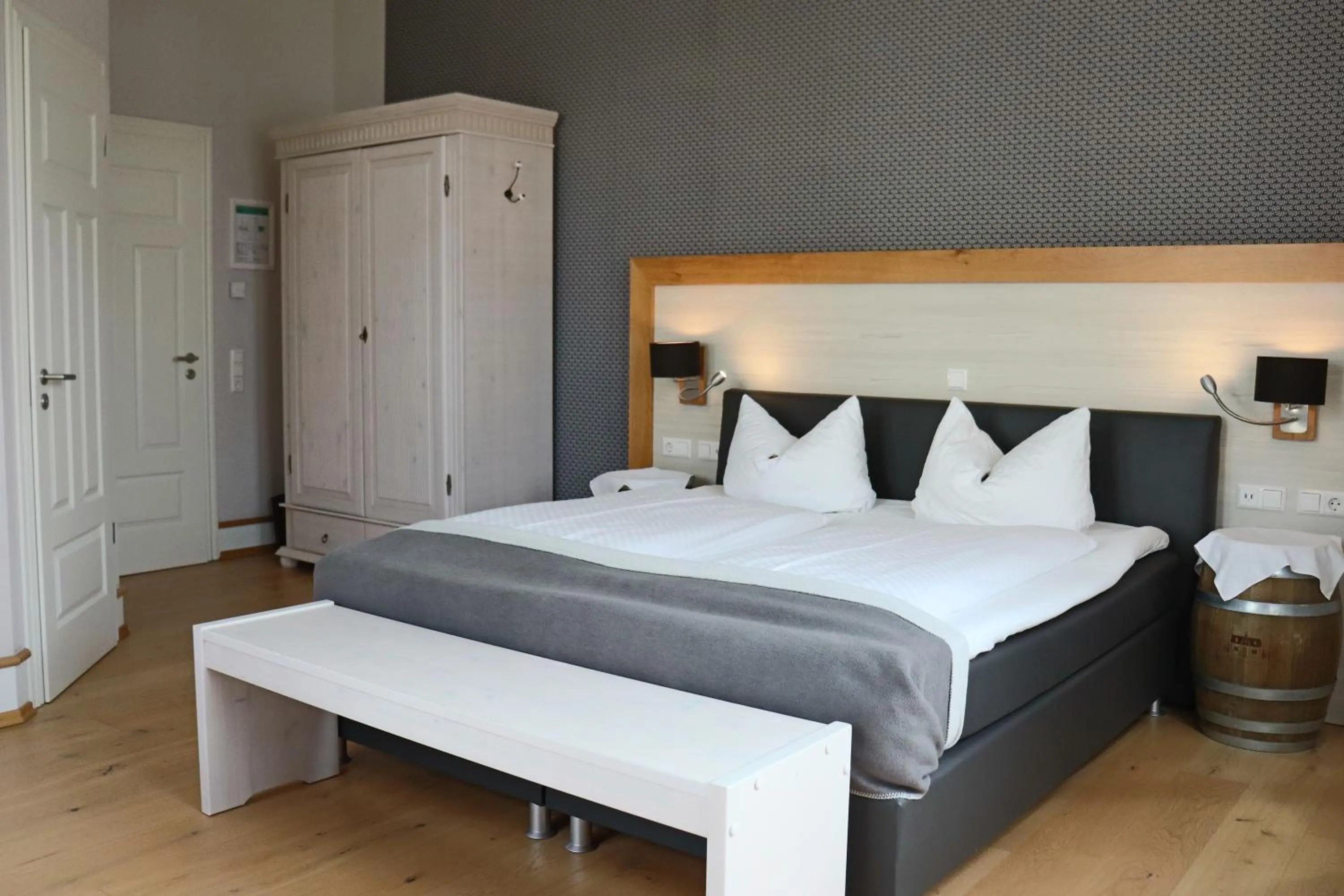 Bed in Gästehaus "Unsere Stadtvilla" Hechingen