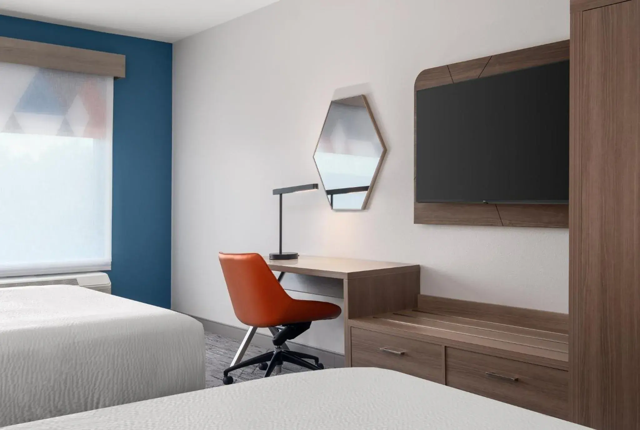 Queen Suite with Two Queen Beds in Holiday Inn Express & Suites Buford - Mall of Georgia by IHG Queen Suite with Two Queen Beds in Holiday Inn Express & Suites Buford - Mall of Georgia by IHG