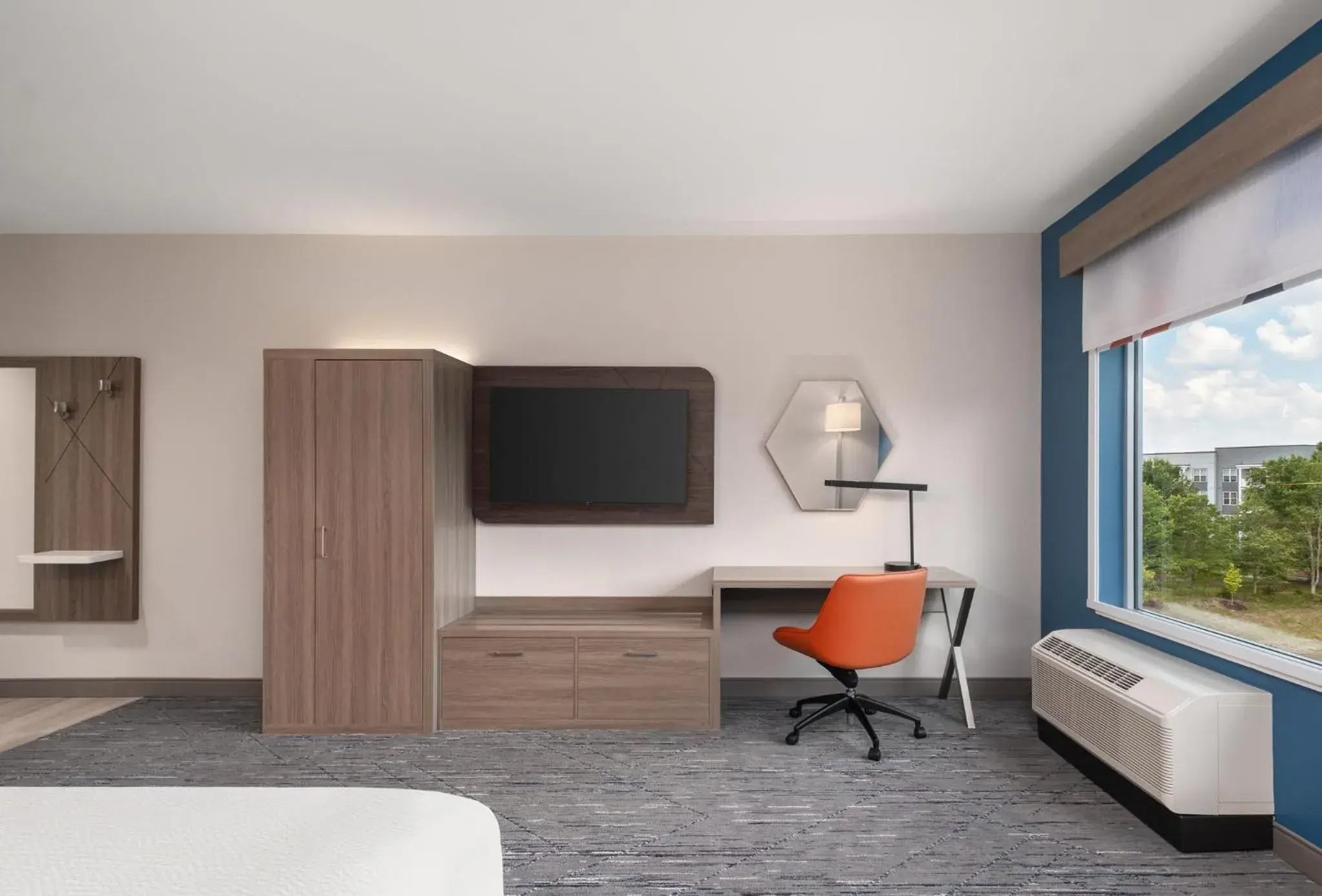 Standard King Room in Holiday Inn Express & Suites Buford - Mall of Georgia by IHG Standard King Room in Holiday Inn Express & Suites Buford - Mall of Georgia by IHG