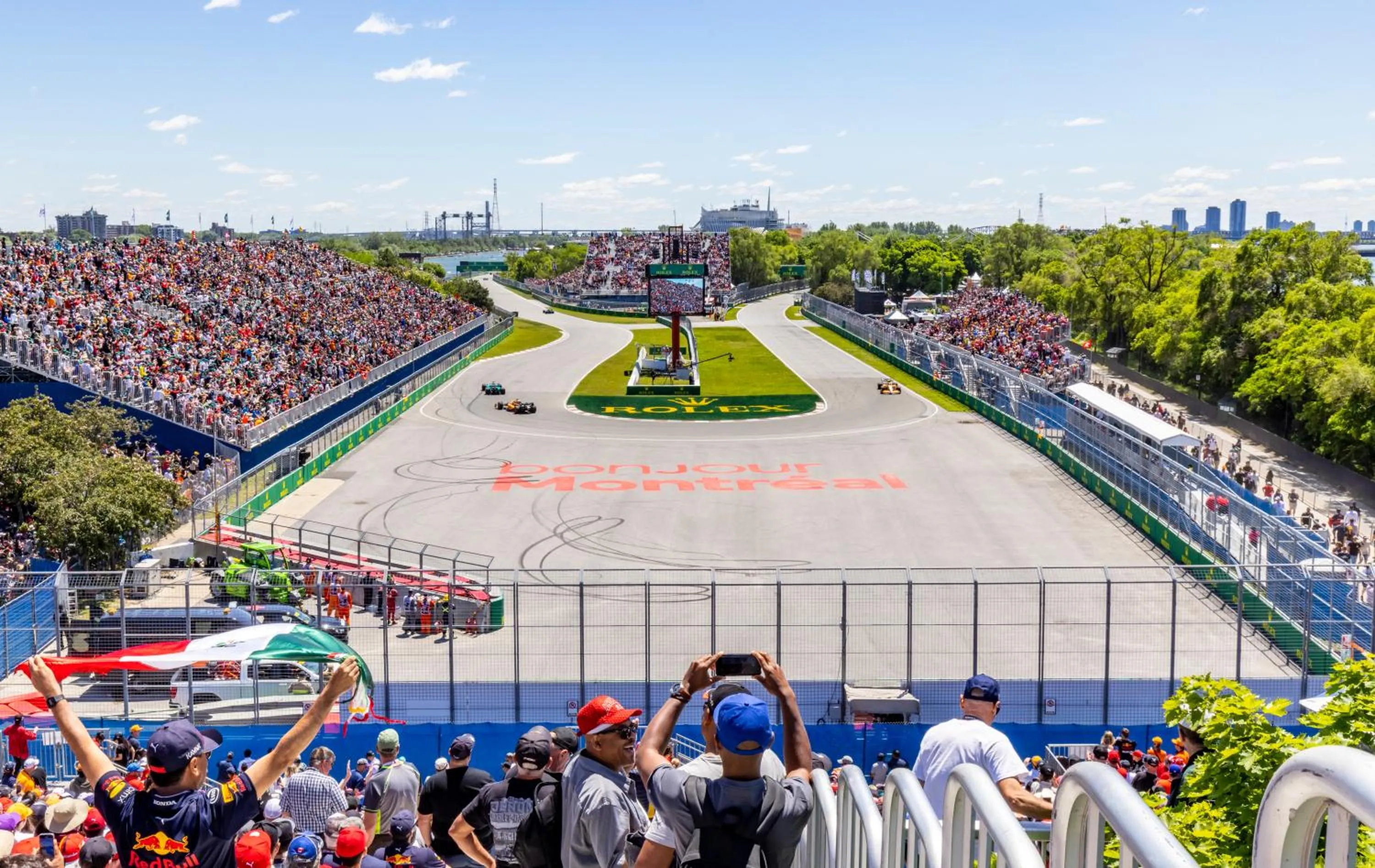 Location in Holiday Inn Express Montreal Airport - St-Laurent by IHG