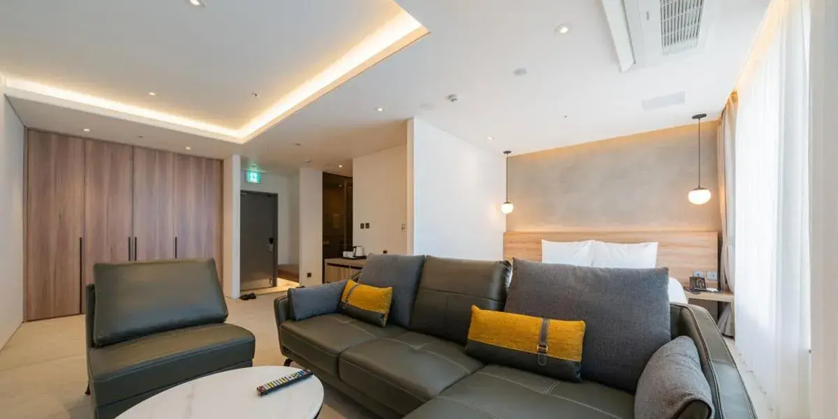 Deluxe Double Room in The hound hotel bandalseom2 Deluxe Double Room in The hound hotel bandalseom2