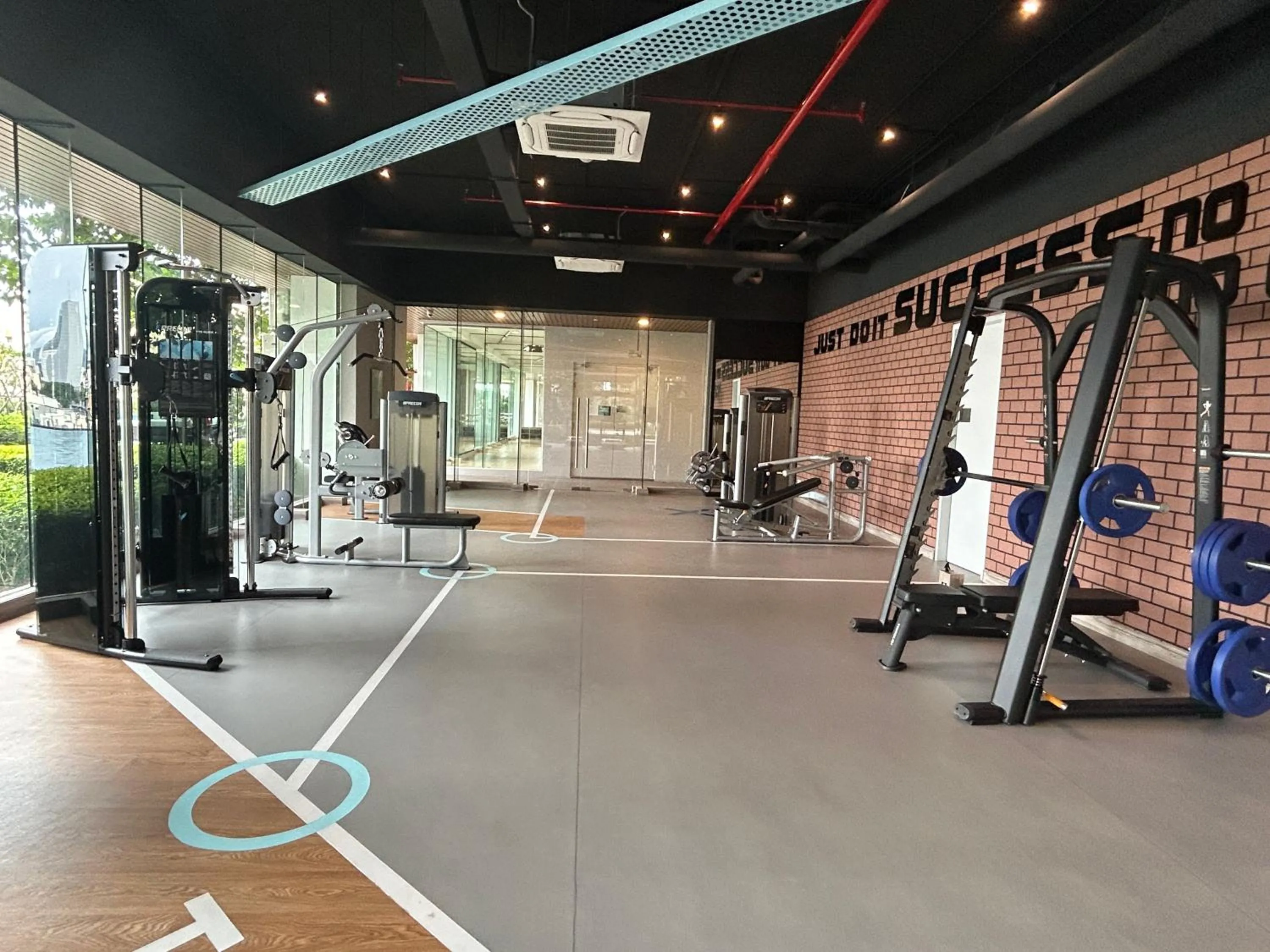 Fitness centre/facilities in KL Central 33rd Floor KLCC view