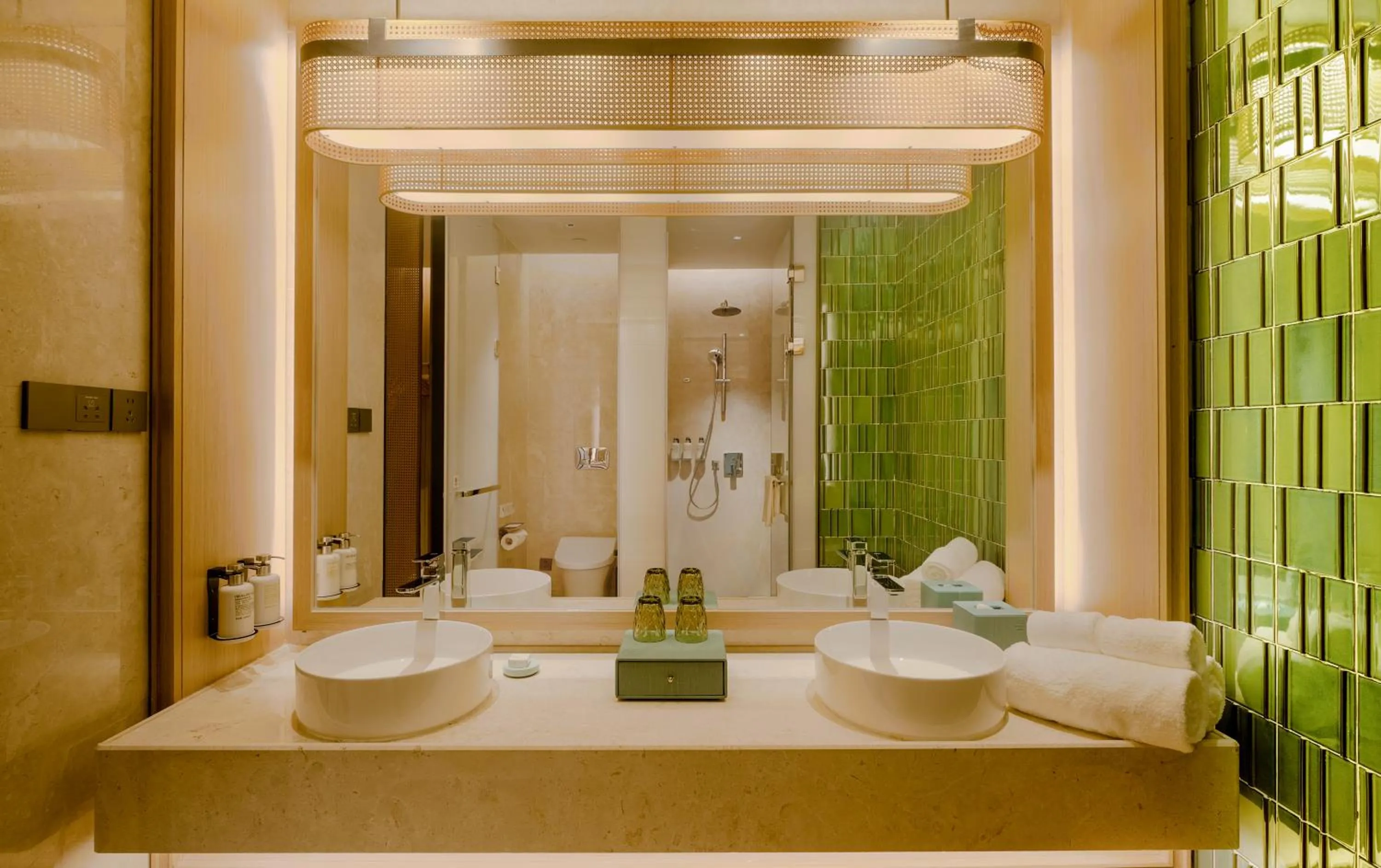 Shower in Chengdu Expo Waterfall Hotel - MGallery Collection