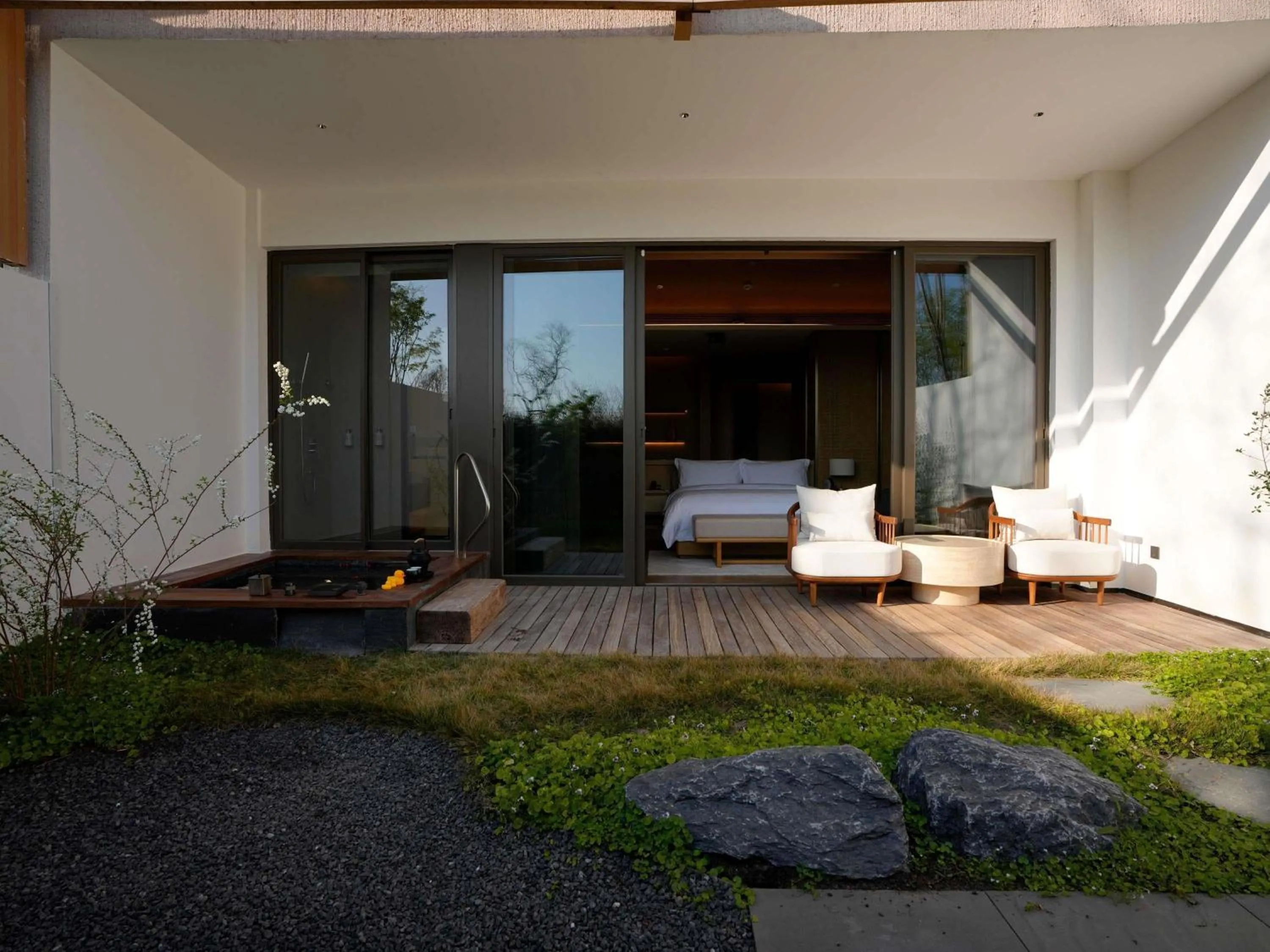 Bedroom in Chengdu Expo Waterfall Hotel - MGallery Collection