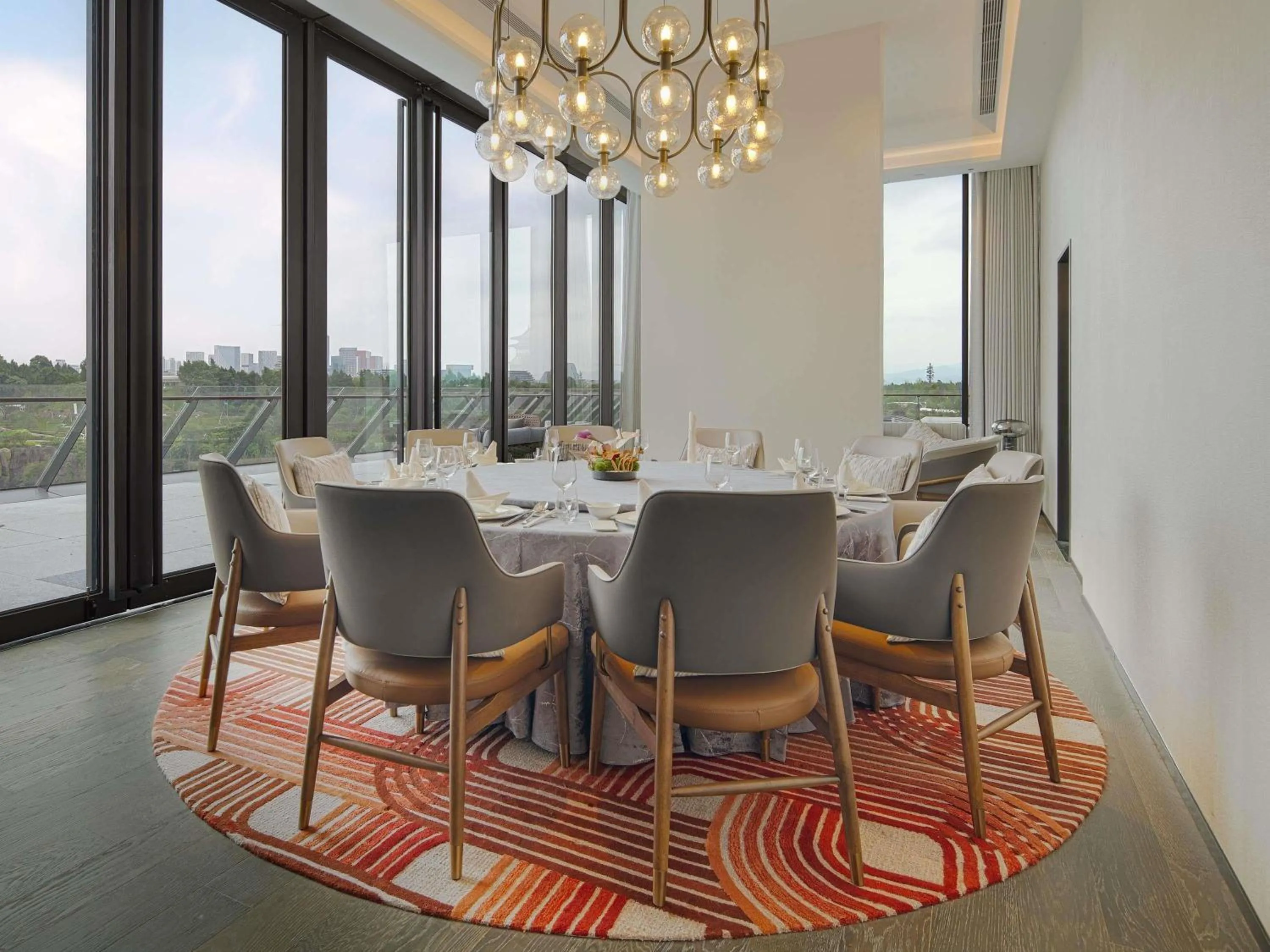 Restaurant/places to eat in Chengdu Expo Waterfall Hotel - MGallery Collection