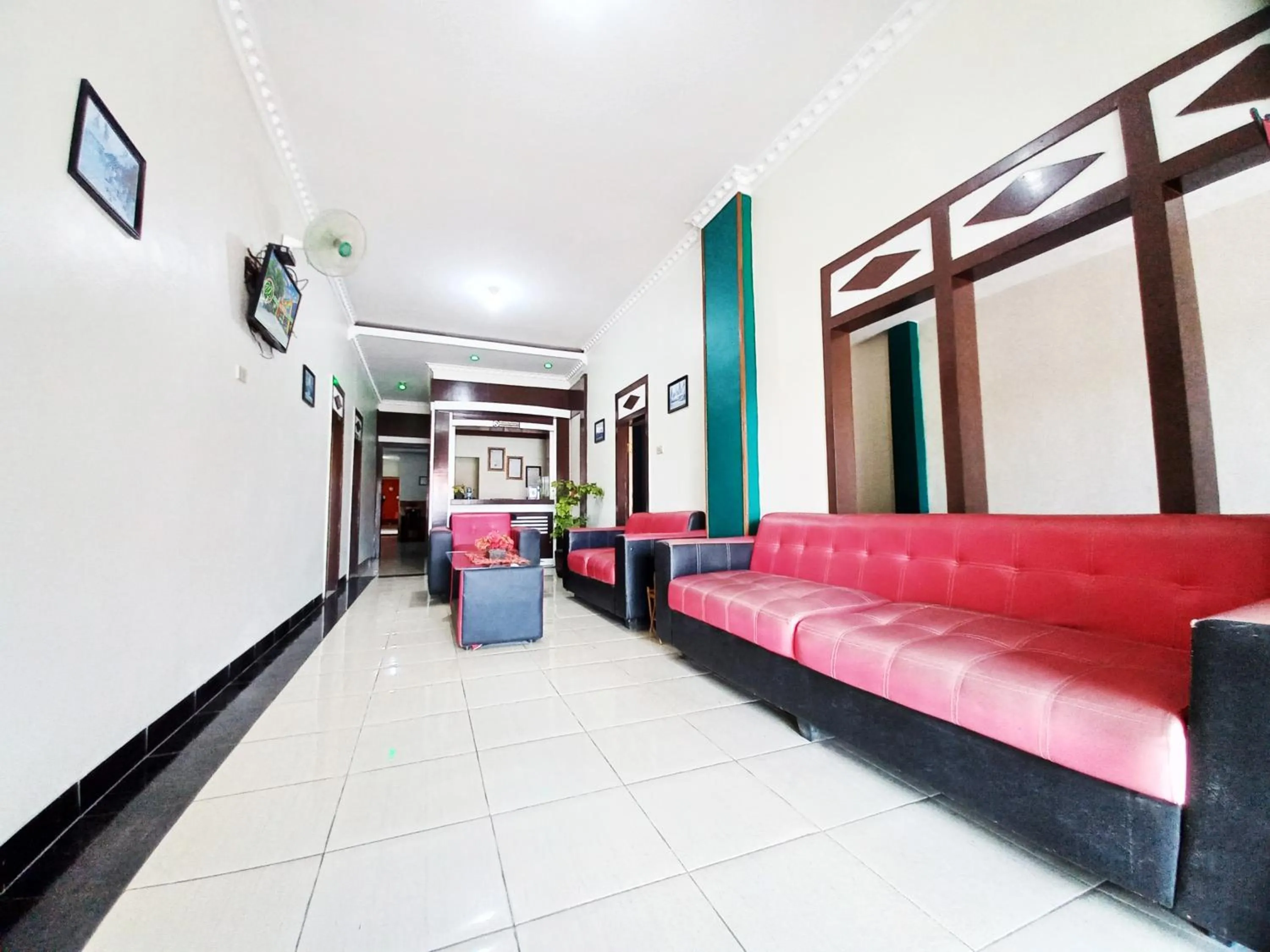 Lobby or reception, Bed in Guest House Syariah GS Sakinah, Kota Metro
