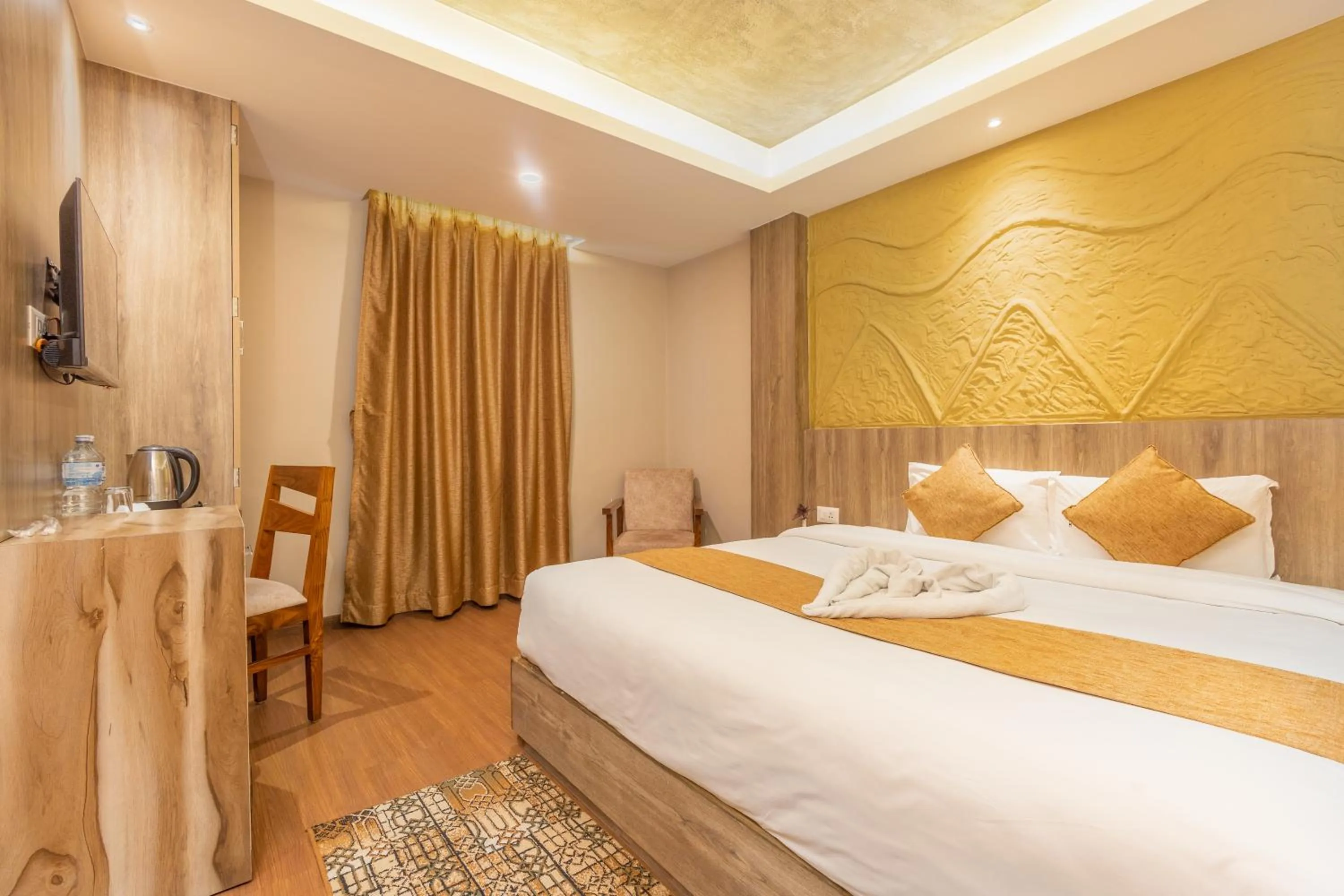 TV and multimedia, Bed in Divya Boutique Inn