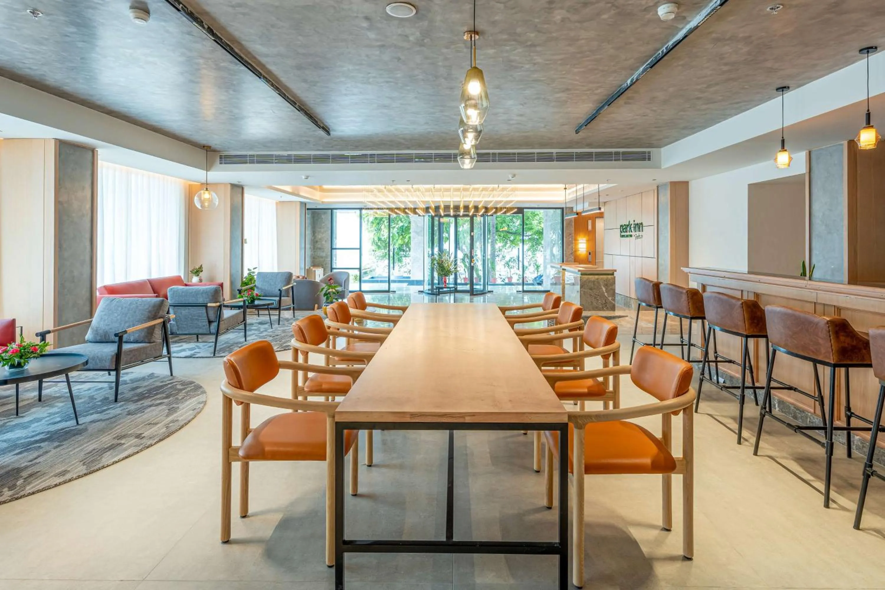 Lounge or bar in Park Inn by Radisson Vellore