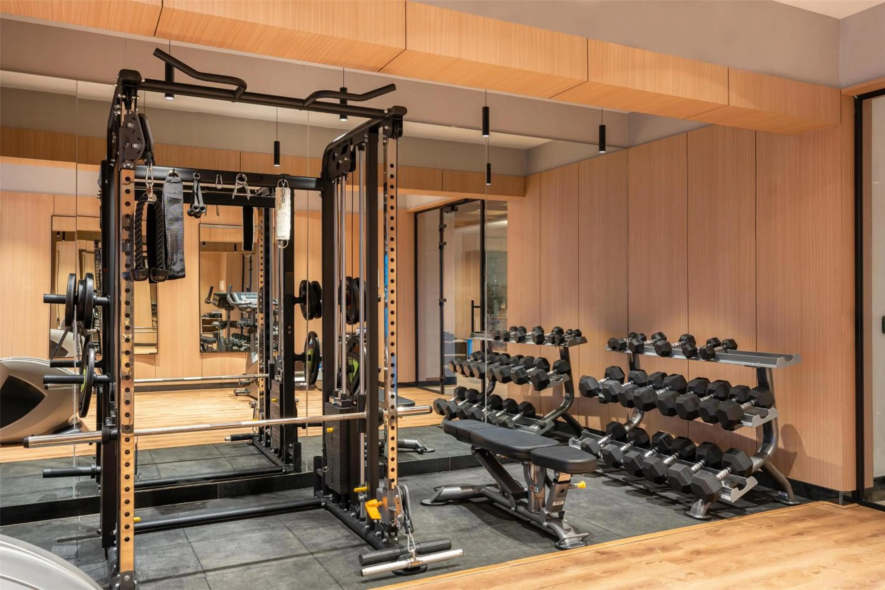 Fitness centre/facilities in Park Inn by Radisson Vellore