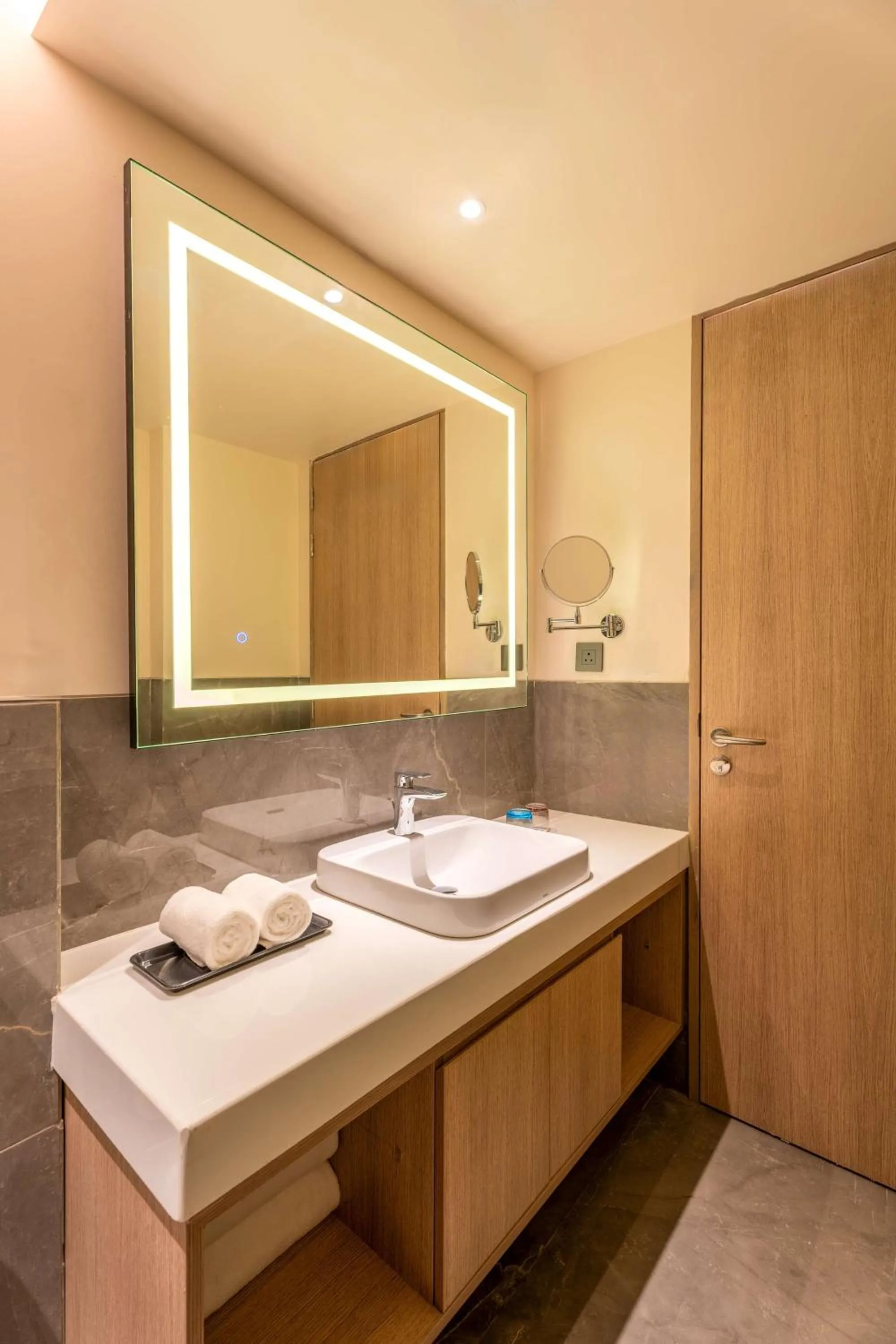 Bathroom in Park Inn by Radisson Vellore