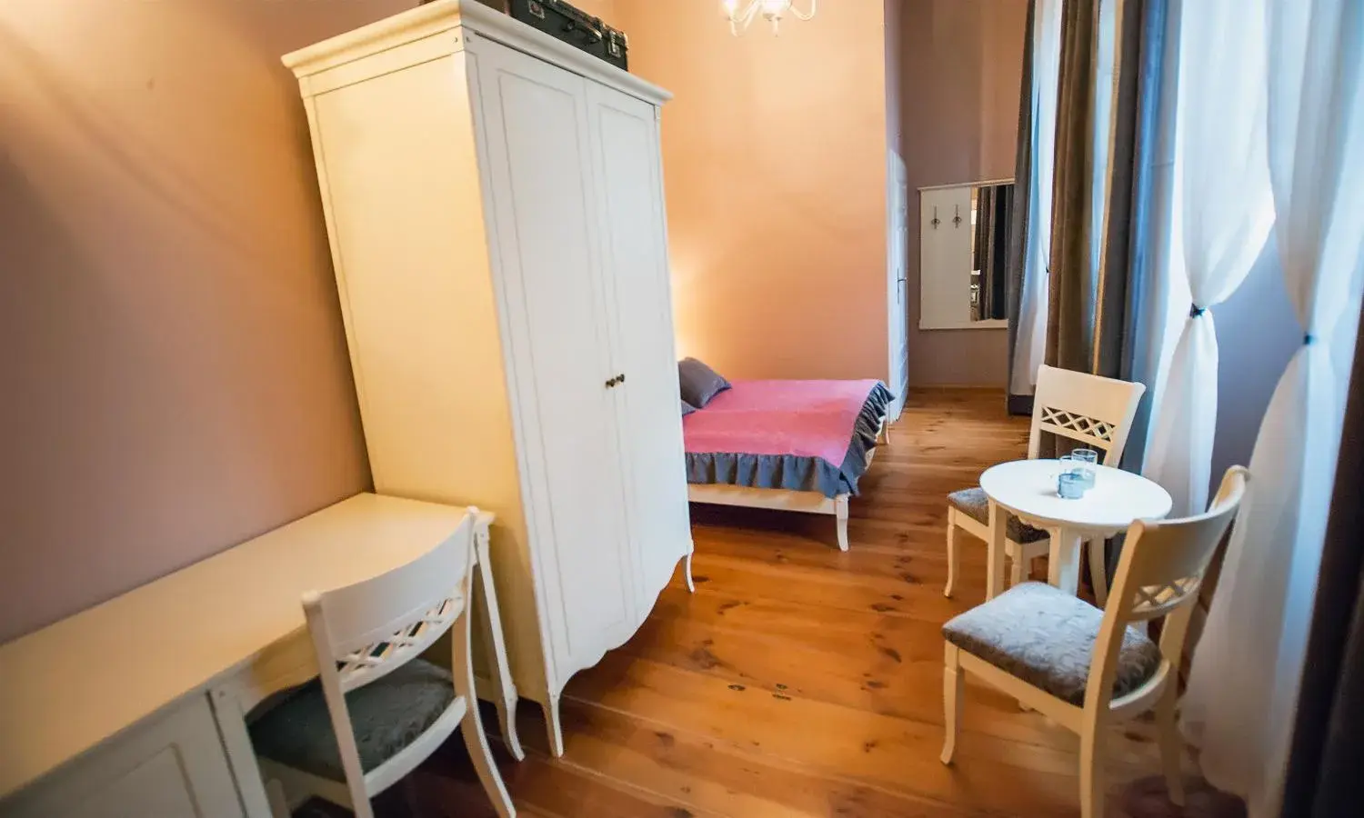 Double Room - single occupancy in Zamek Dobroszyce Double Room - single occupancy in Zamek Dobroszyce