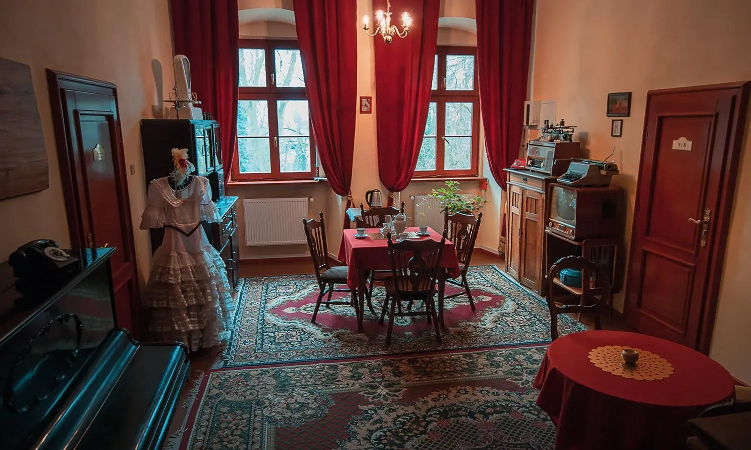 Decorative detail in Zamek Dobroszyce