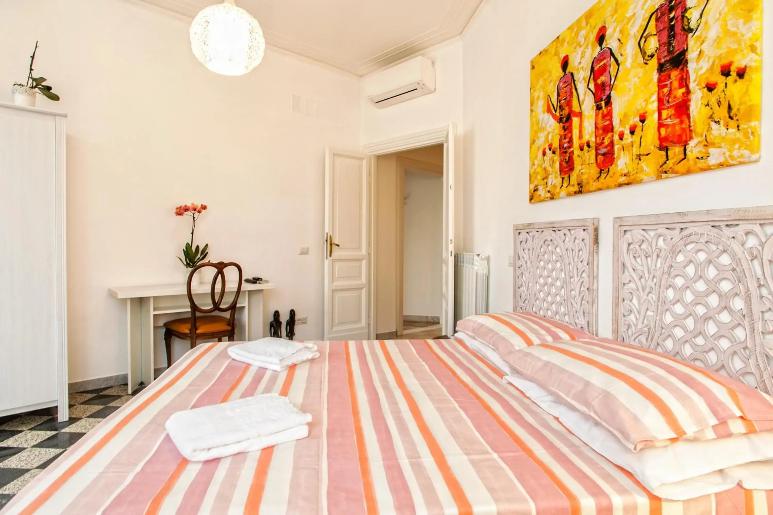 Two-Bedroom Suite in Vatica B&B Roma Two-Bedroom Suite in Vatica B&B Roma