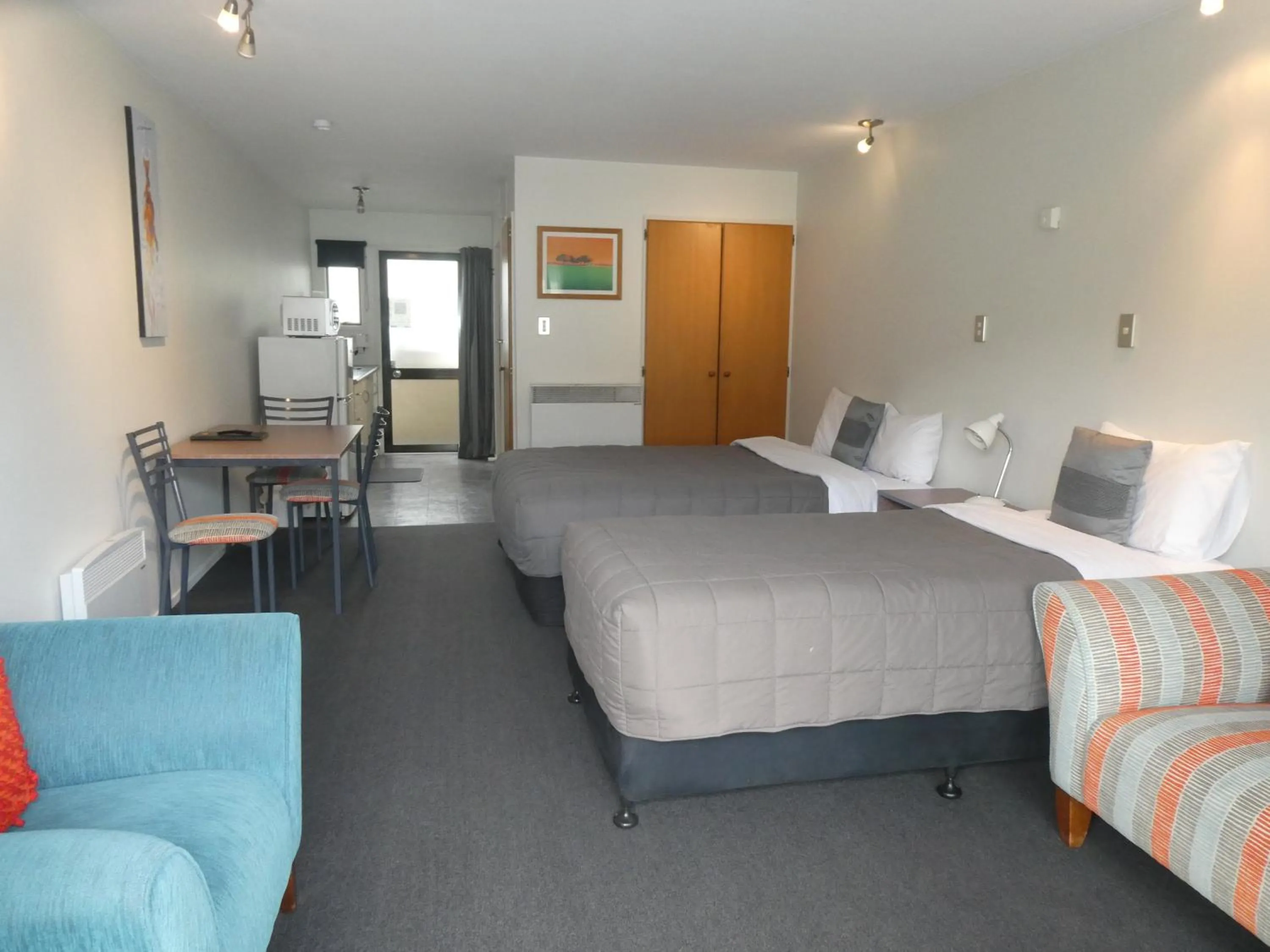 Bed in Wakatipu View Apartments