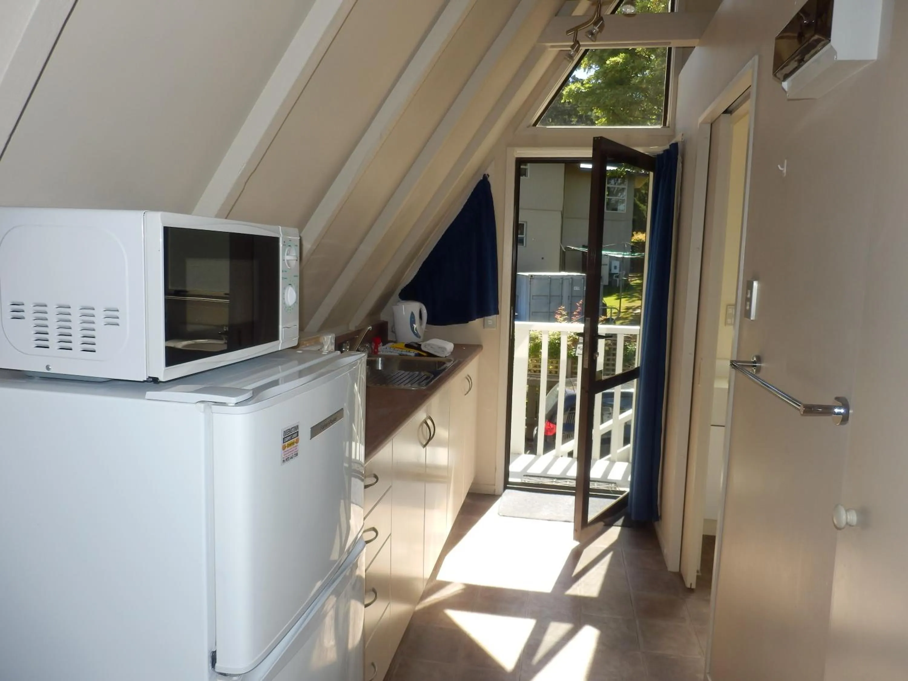 Coffee/tea facilities in Wakatipu View Apartments