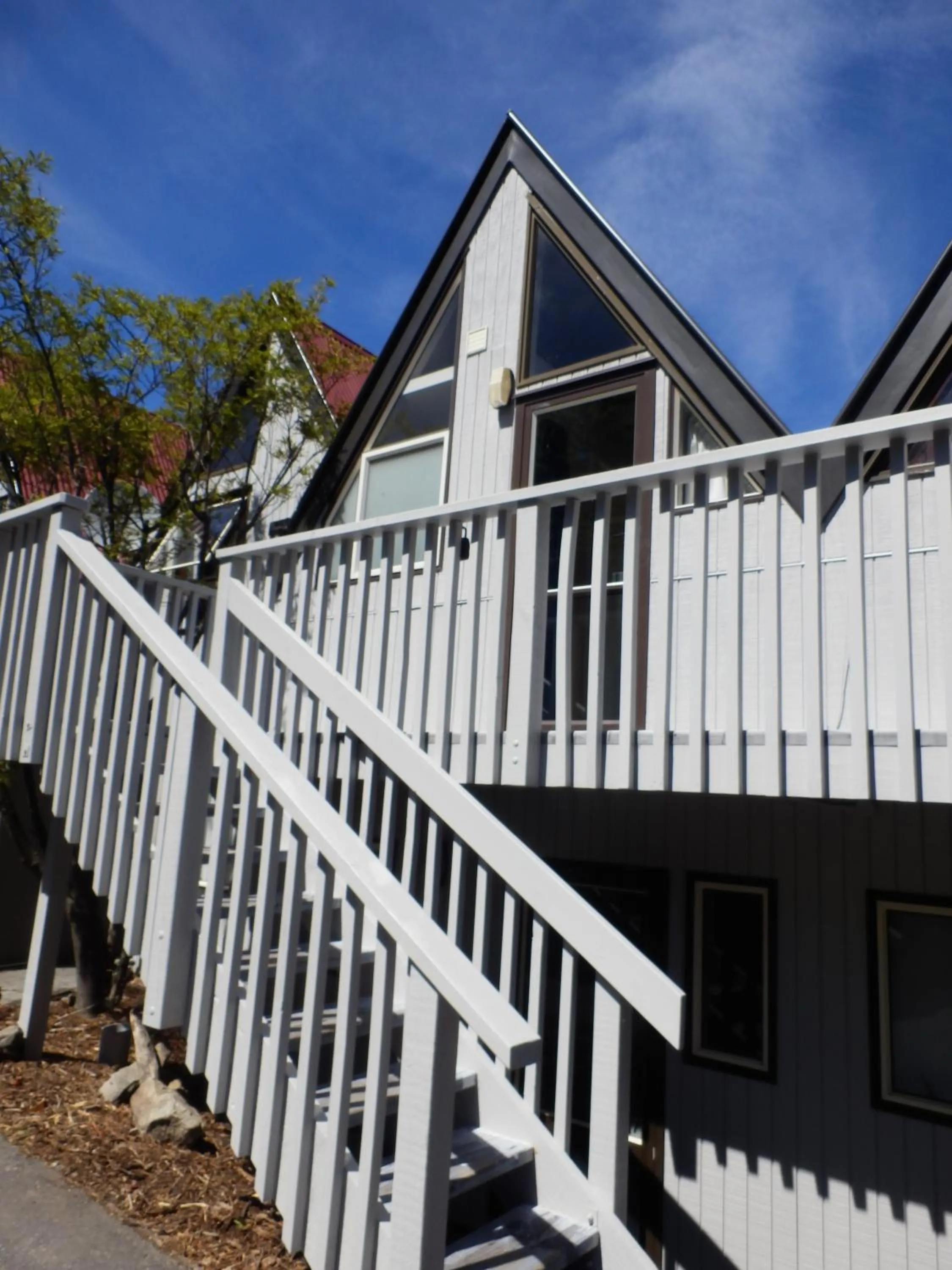 Facade/entrance in Wakatipu View Apartments