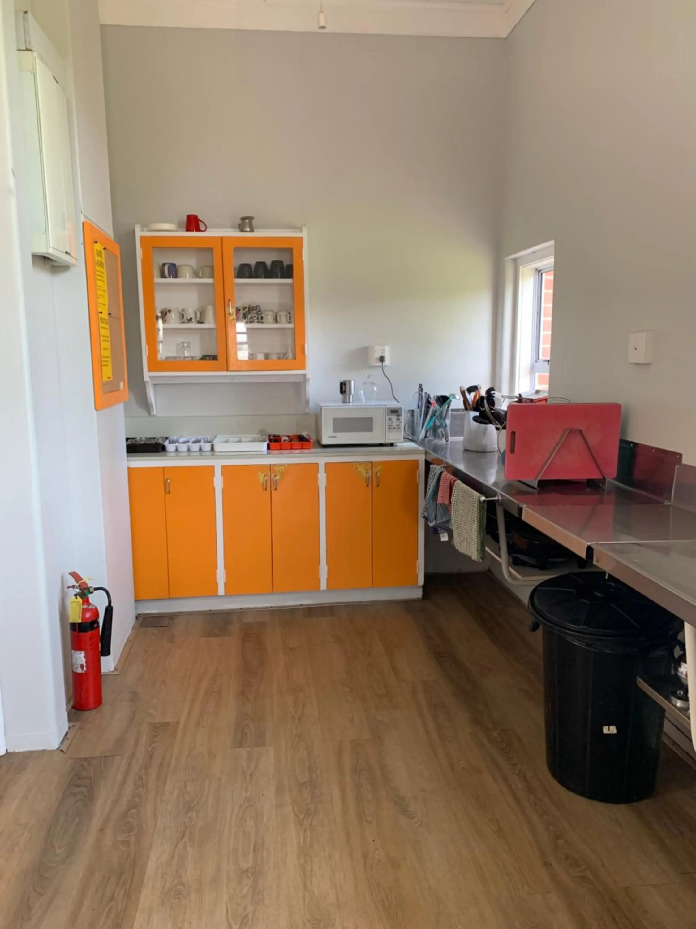 Kitchen or kitchenette in Thomas's Catlins Lodge and Camp Ground