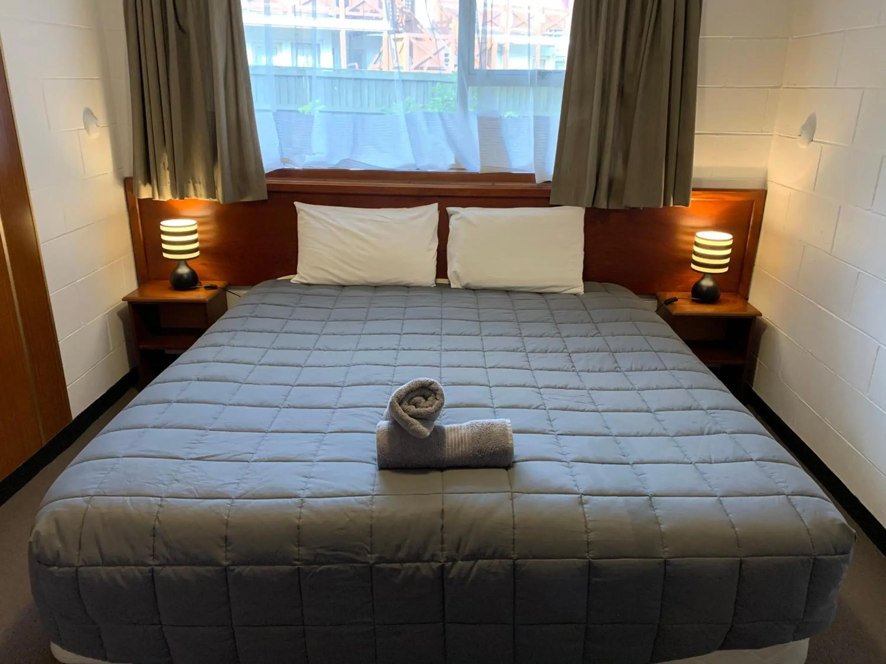 Two-Bedroom Apartment in Cumberland Motel Two-Bedroom Apartment in Cumberland Motel