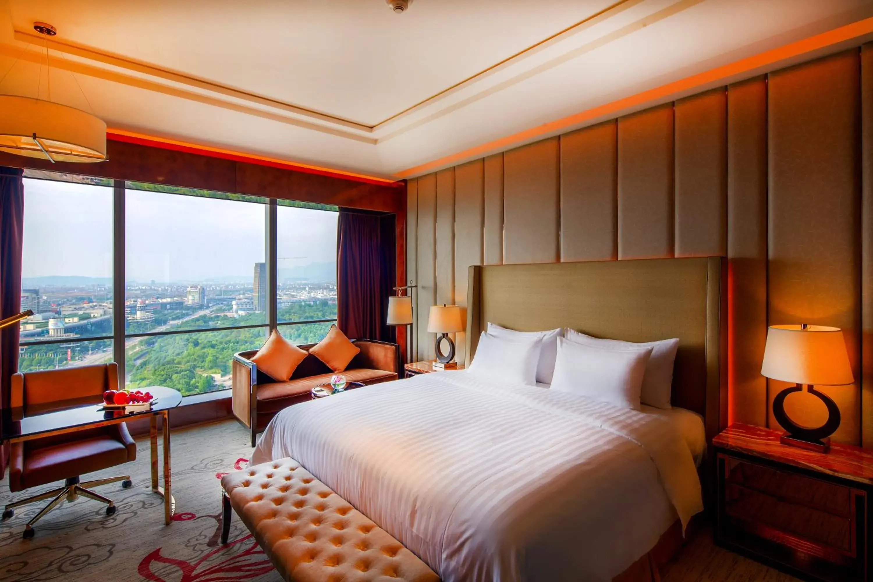King Room with Garden View in Sanding New Century Grand Hotel Yiwu King Room with Garden View in Sanding New Century Grand Hotel Yiwu