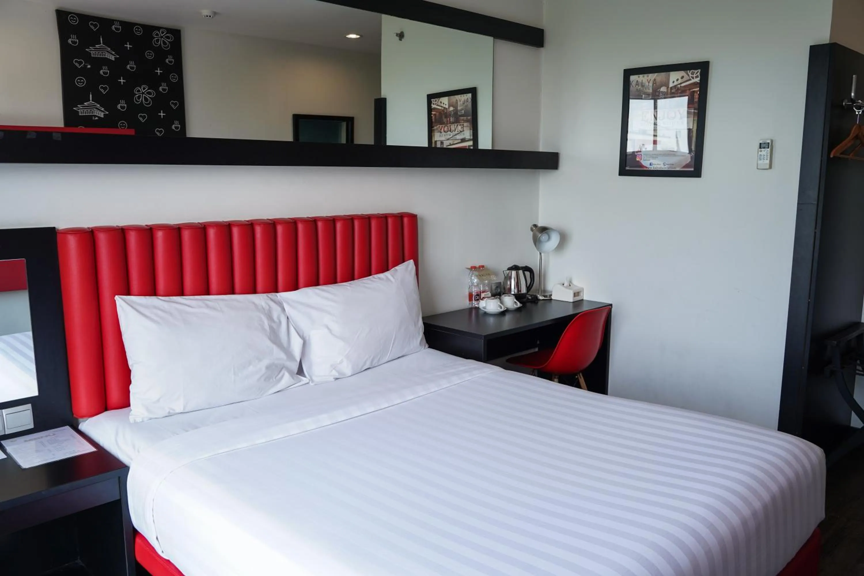 Bed in Kalya Hotel Bandung Dago