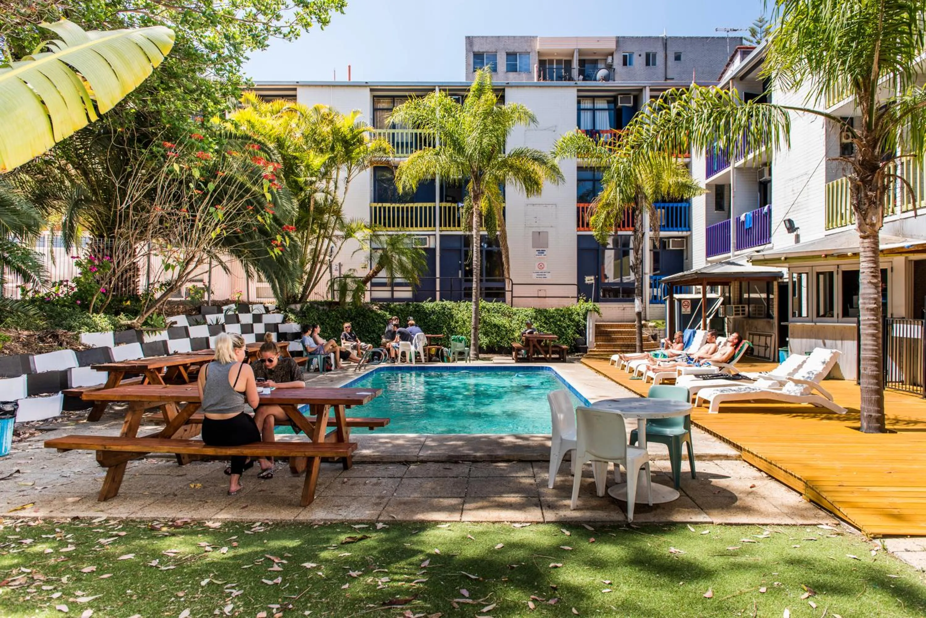 Garden view in Billabong Backpackers Resort