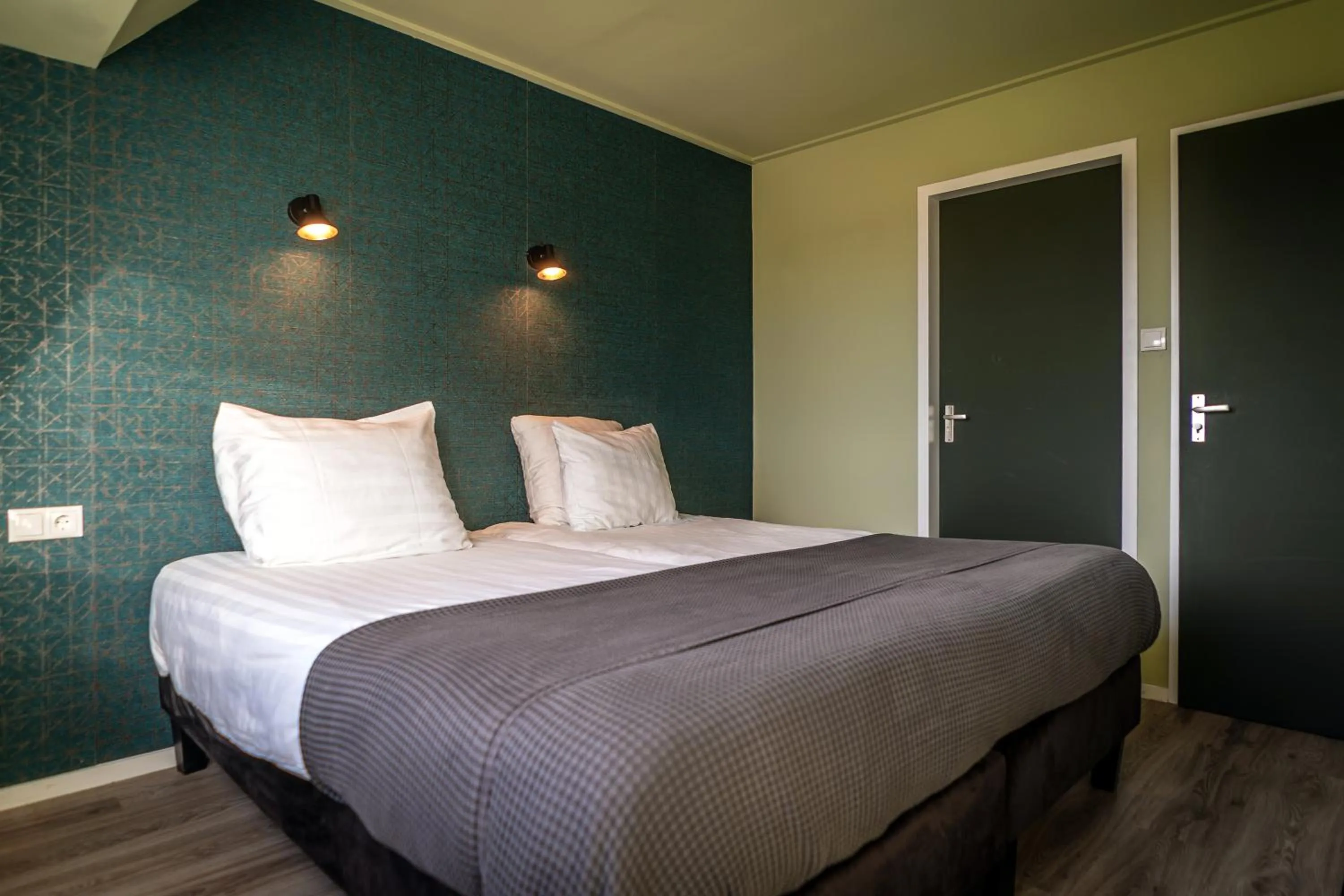 Bedroom, Bed in Hotel het Anker van Texel