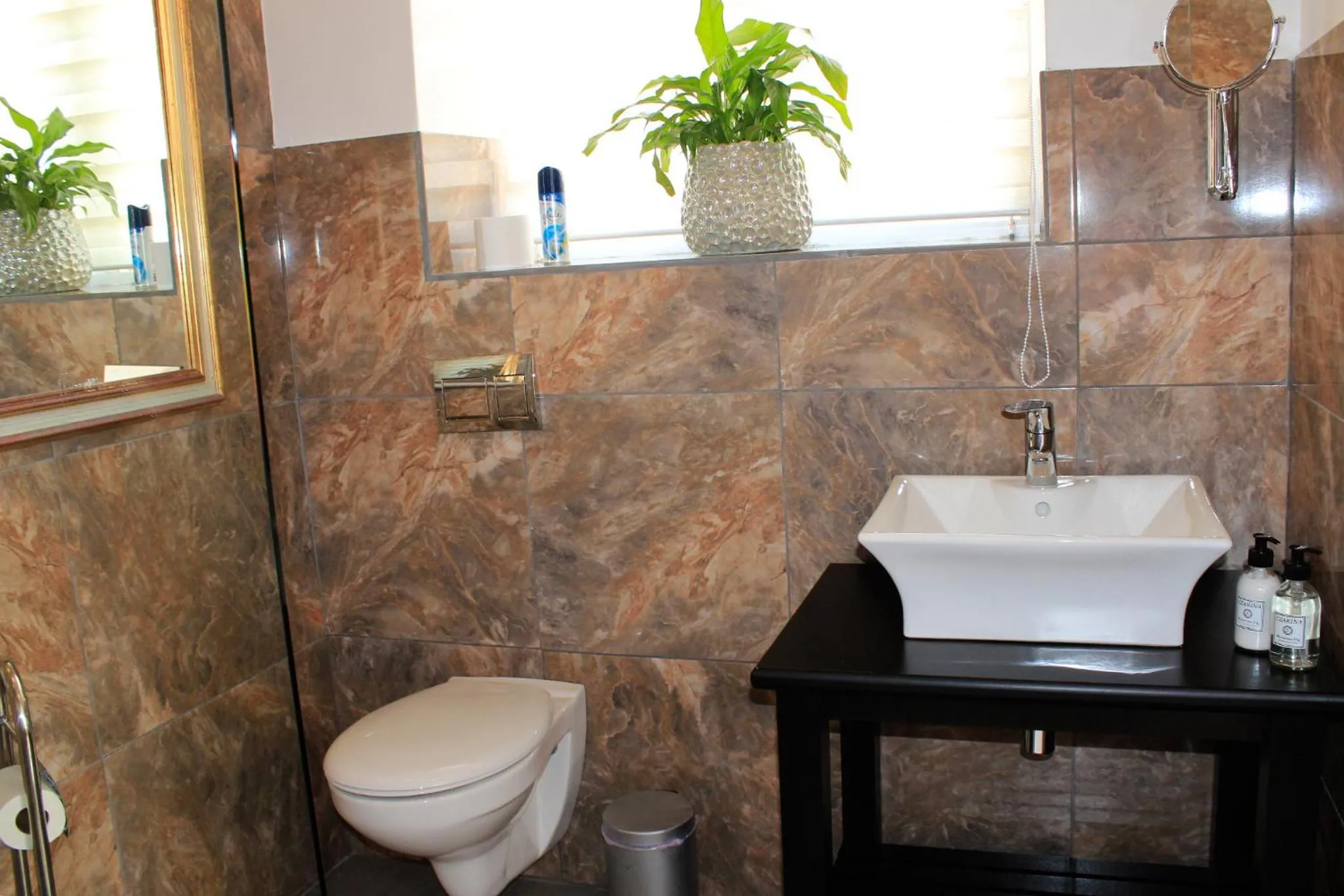 Bathroom in The Muize